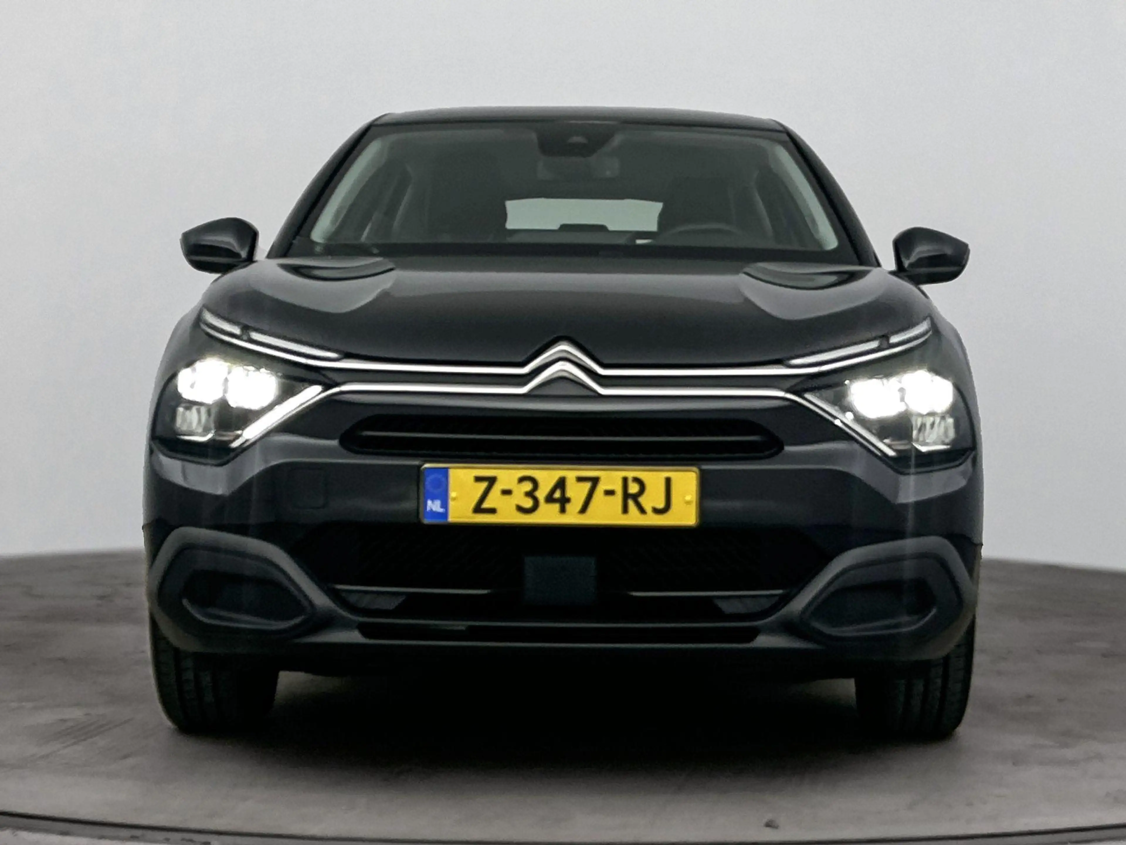 Citroen E-C4 Electric You 50 kWh Apple Carplay Android auto| comfortstoe — photo 8