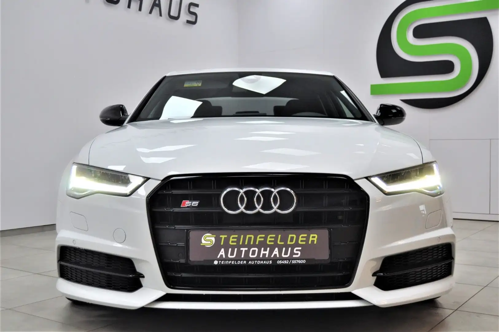 Audi S6 4.0 TFSI quattro/ KLAPPENABG. / 520 PS Білий - 2