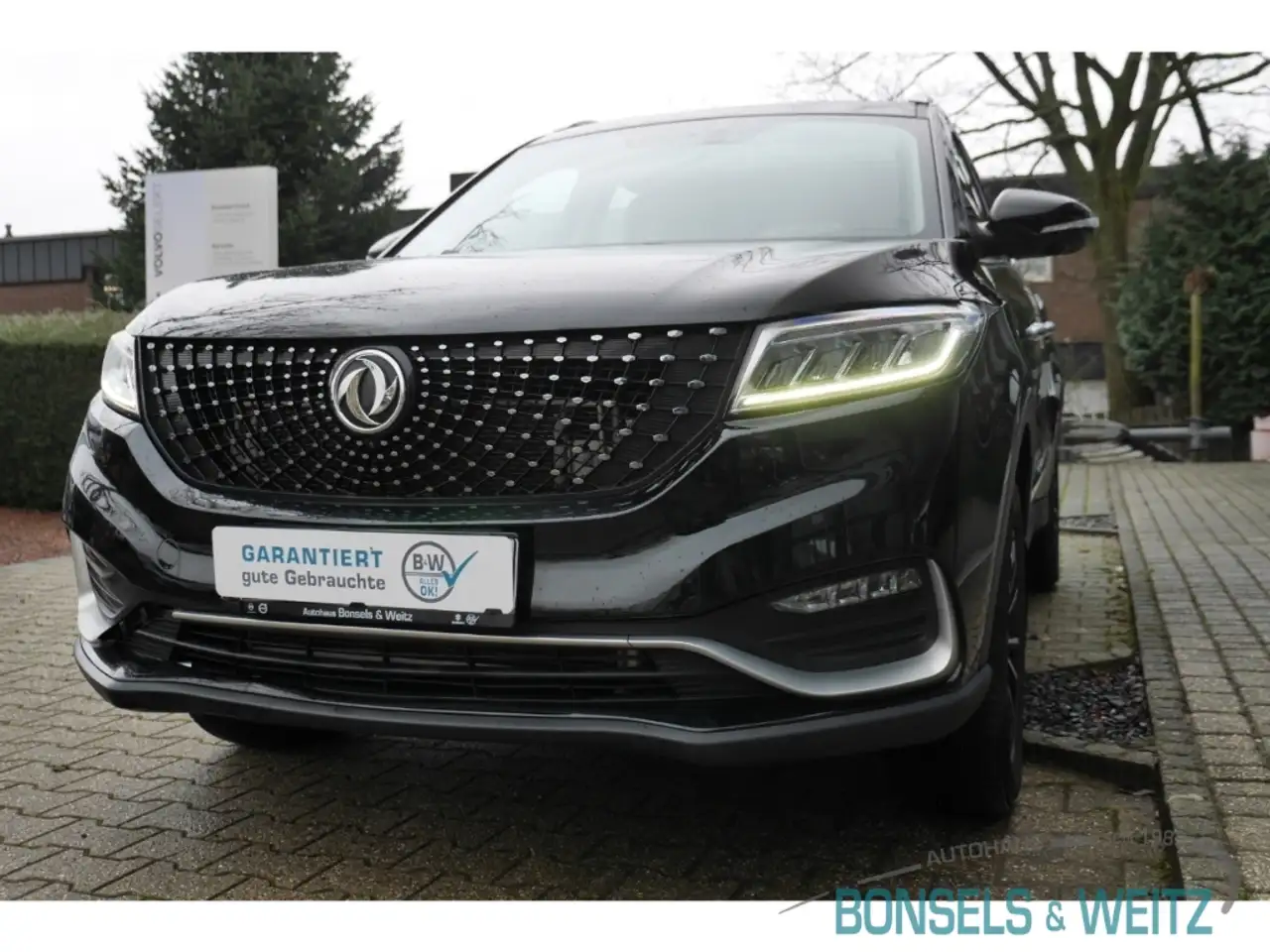 DFSK Fengon 1.5 7-SITZER CVT-AUTOMATIK 360 Kamera Klimaautomat 17