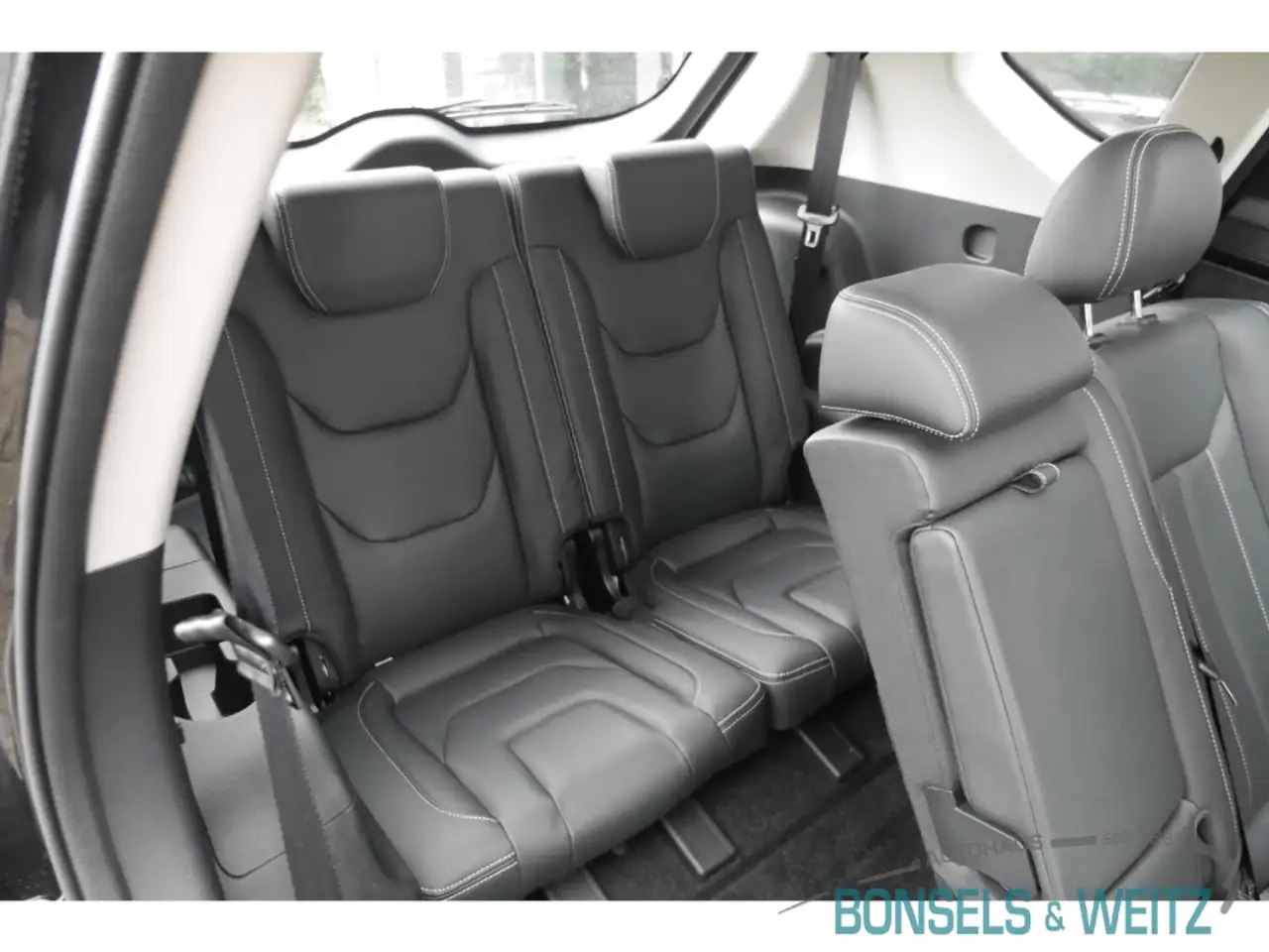 DFSK Fengon 1.5 7-SITZER CVT-AUTOMATIK 360 Kamera Klimaautomat 7