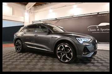 95 kWh 55 QUATTRO / S-LINE / CAMERA 360 / CARPLAY