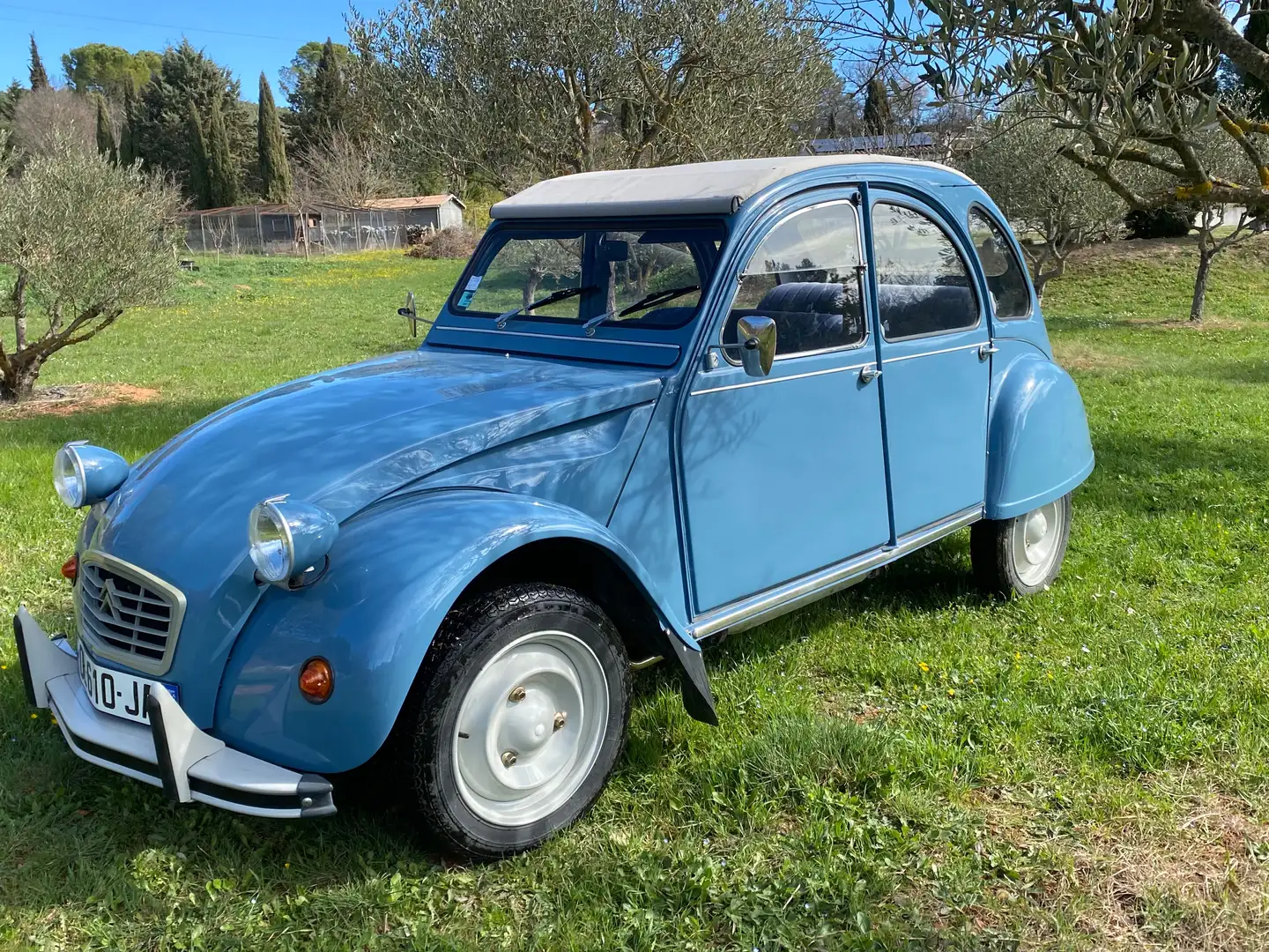 Citroen 2CV 6 Bleu - 1