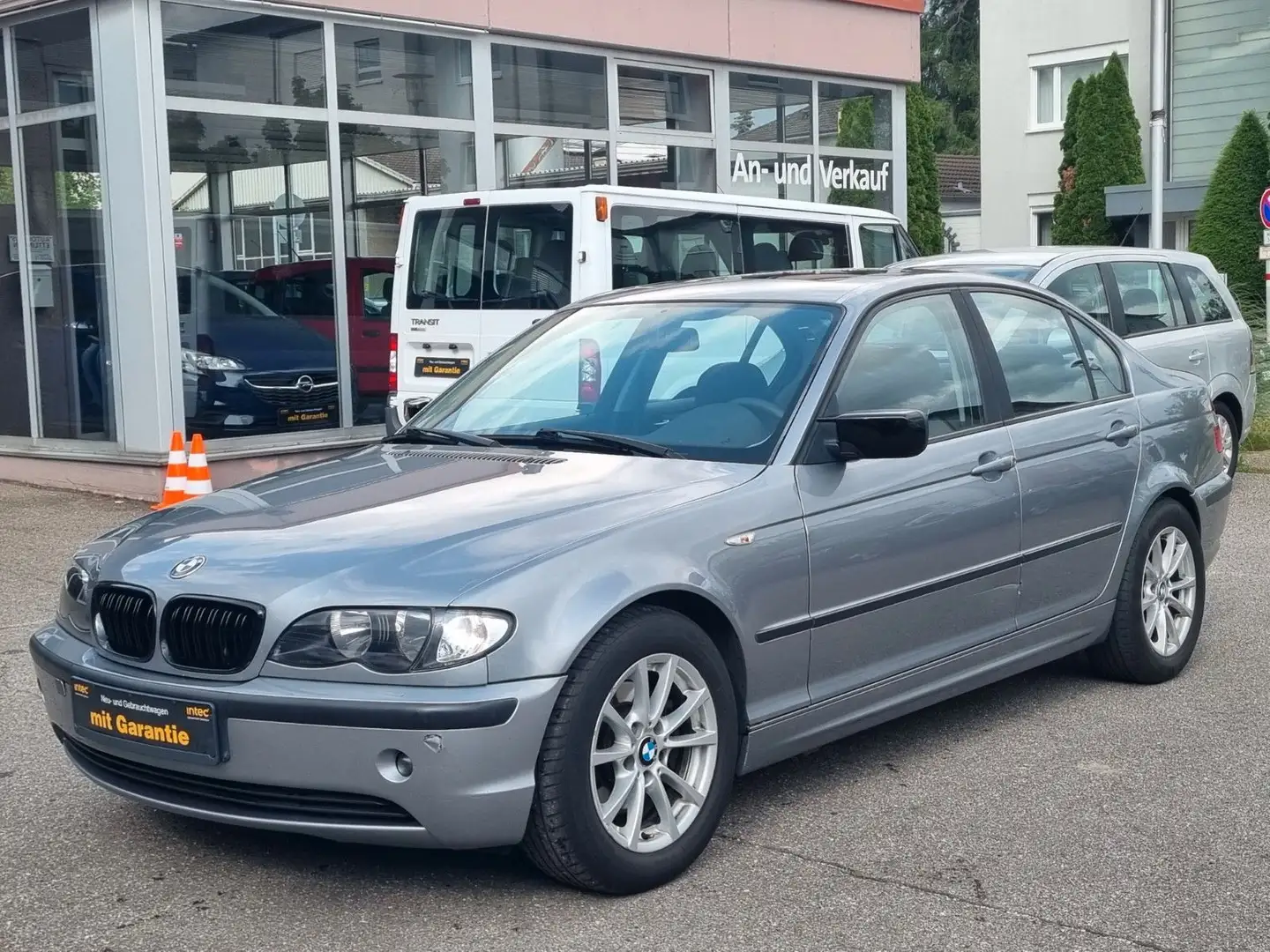 BMW 320 Baureihe 3 Lim. 320d*AUTOMATIK*KLIMA*TÜV*PDC Сірий - 1