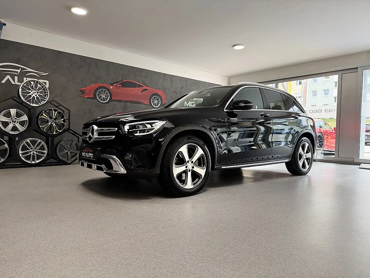 Mercedes-Benz GLC 200 d 4Matic *12 MONATE GARANTIE*TOP PREIS* Schwarz - 1