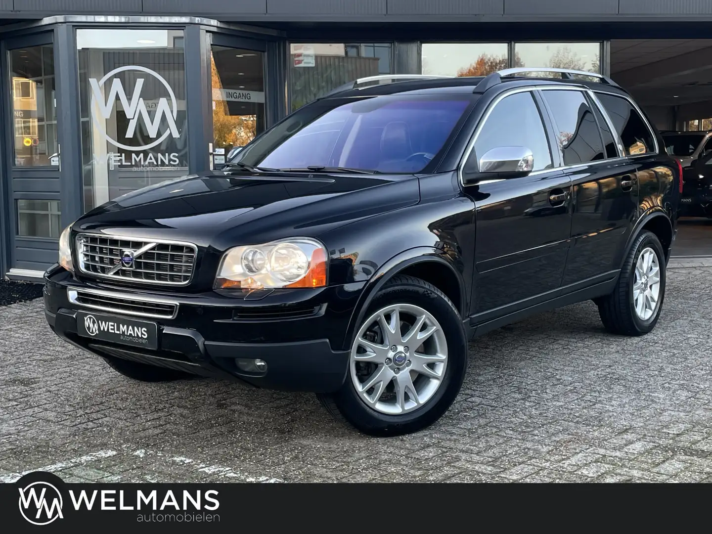 Volvo XC90 4.4 V8 Executive Youngtimer l Facelift | Navi Noir - 1