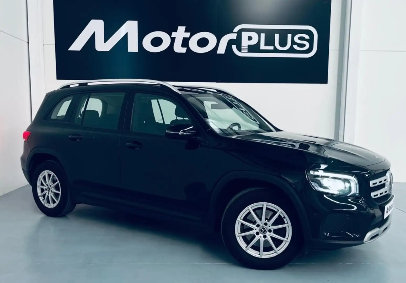 Mercedes-Benz GLB 200 200d 4Matic 8G-DCT Negro - 2