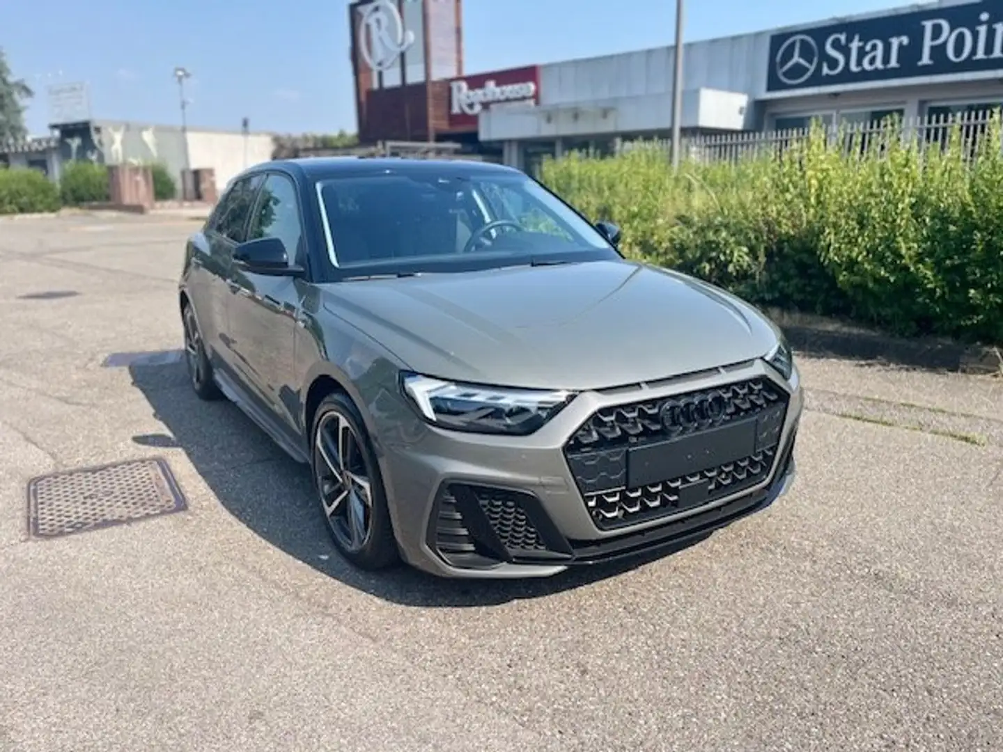 Audi A1 Sportback 30 1 tfsi Adrenalin Black Edition S line Grigio - 1