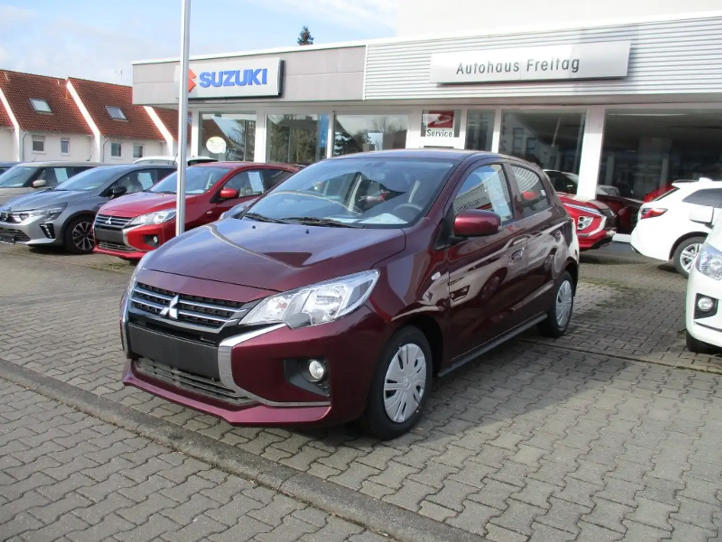 Mitsubishi Space Star Select 1.2 MIVEC 5-Gang Rot - 1