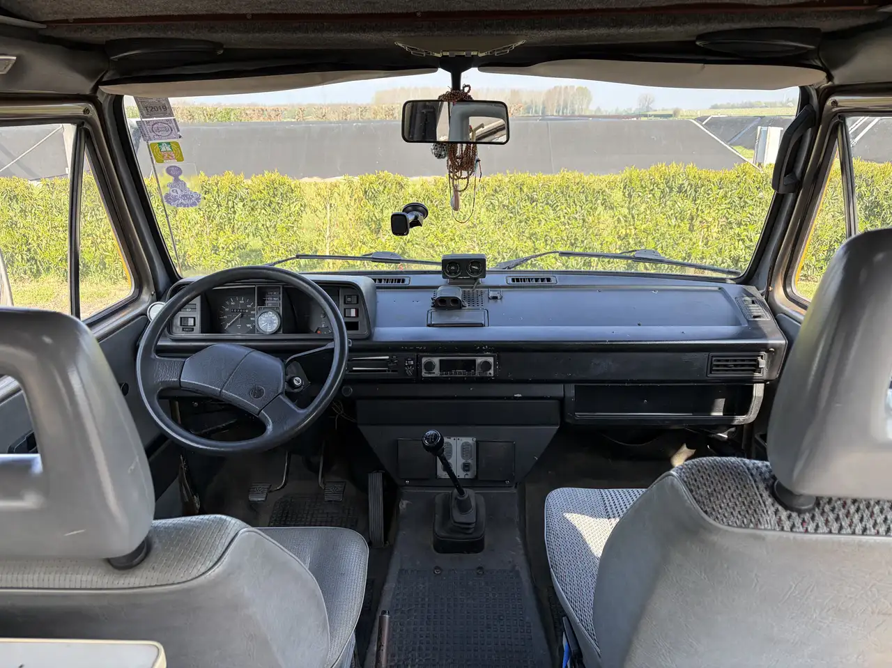 Volkswagen T3 2.0 GTI benzine camper uit 1984, foto 7