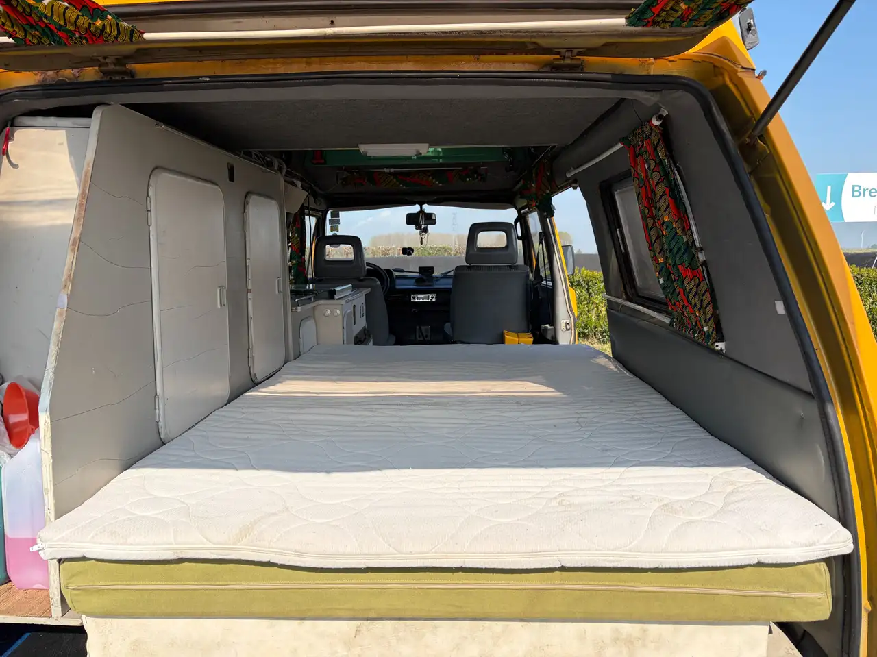 Volkswagen T3 2.0 GTI benzine camper uit 1984, foto 12
