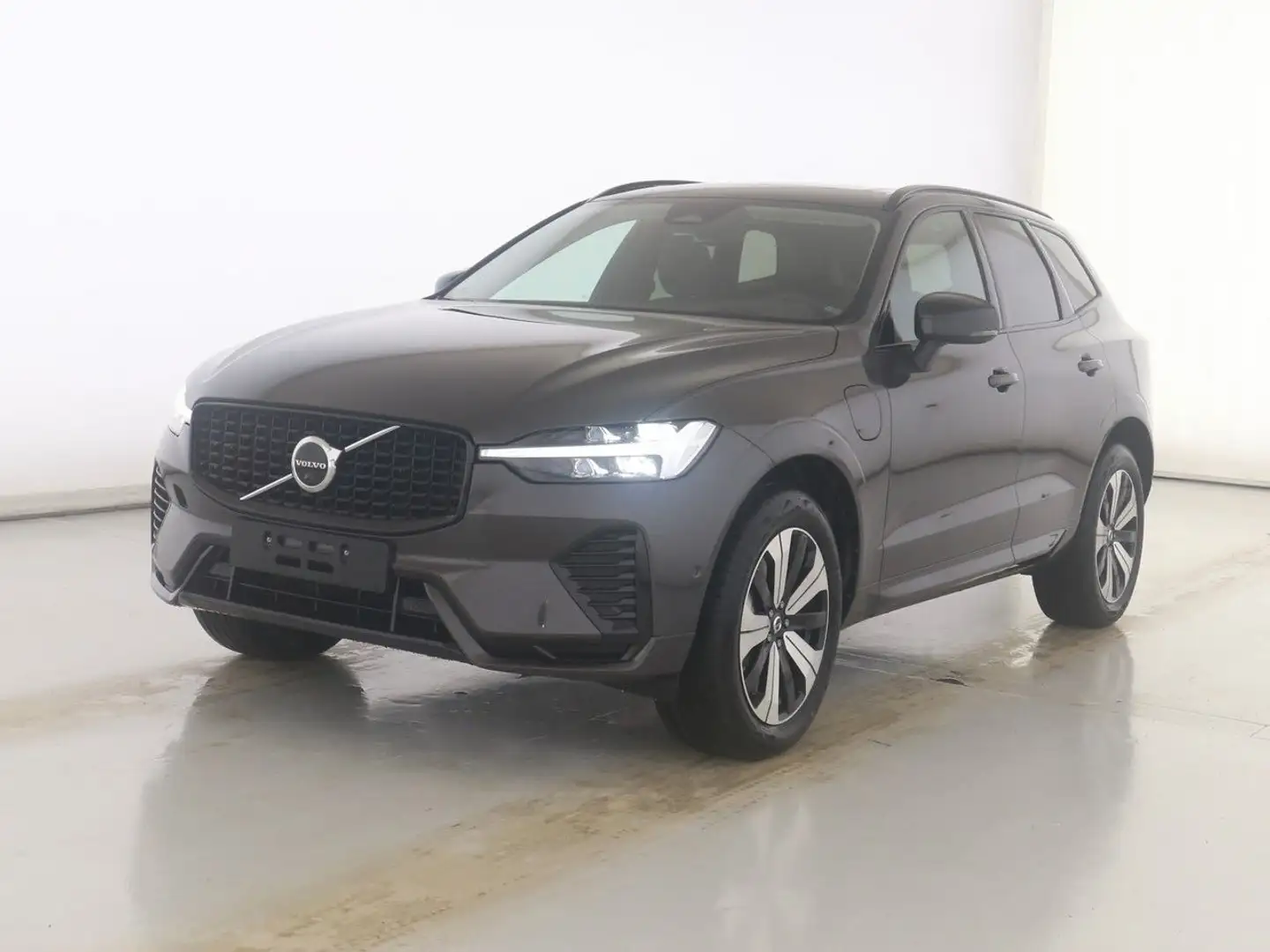 Volvo XC60 T6 Plus Dark Recharge Plug-In Hybrid AWD Gris - 1