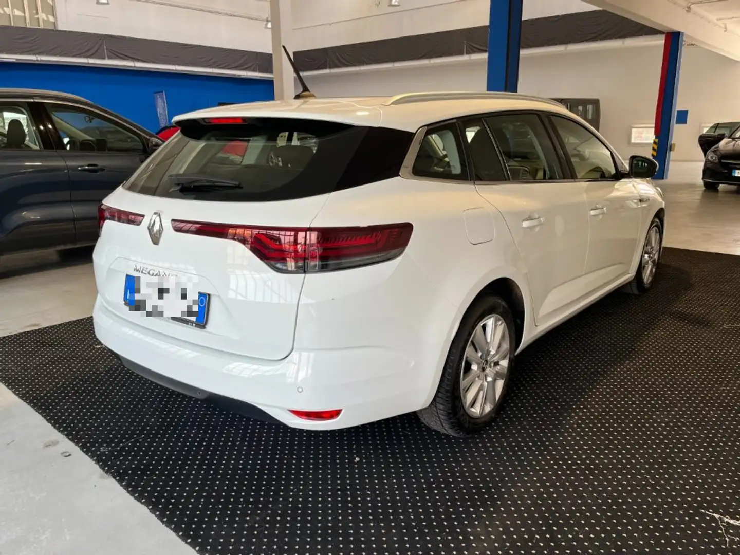 Renault Megane Sporter Blue dCi 115 CV Business AUTOCARRO N1 Weiß - 2