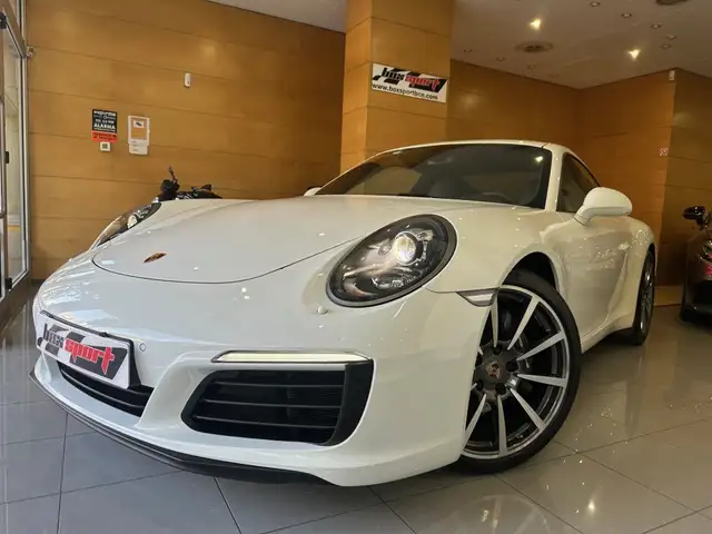 Porsche 991 Carrera Coupé PDK