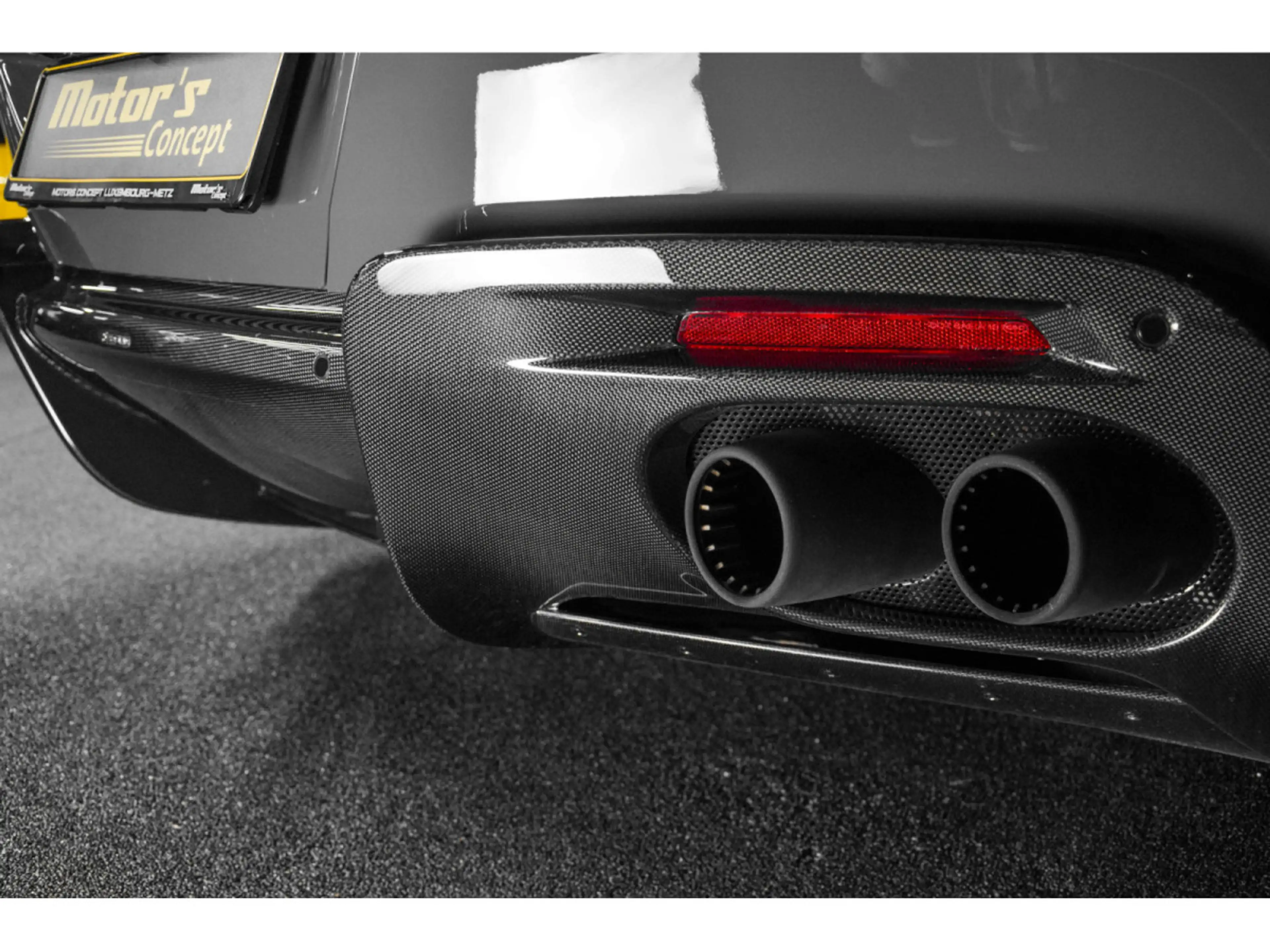 Ferrari Roma 3.9 V8 Spider - GRIGIO SCURO / FULL CARBON — photo 14
