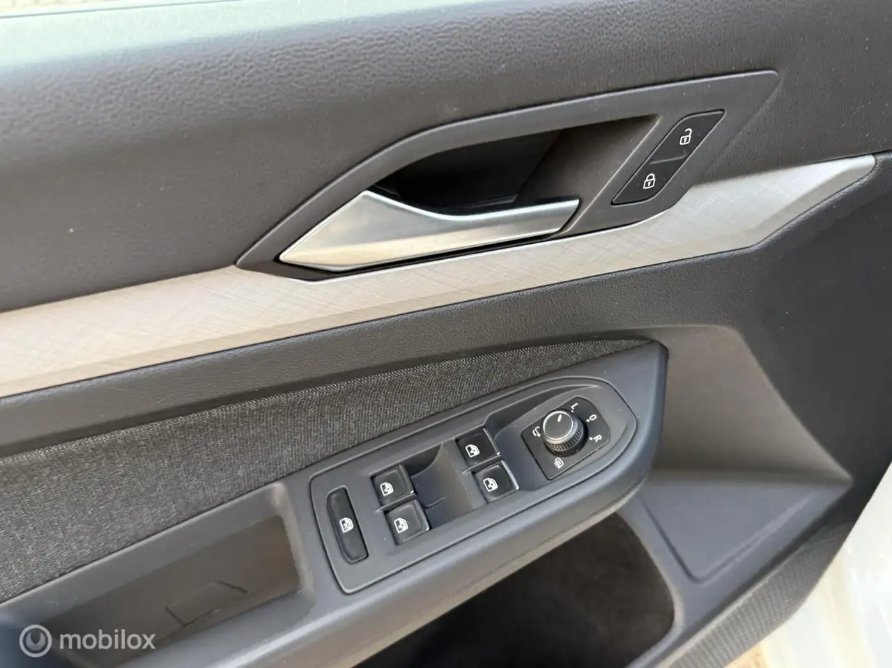 Volkswagen Golf 1.0 eTSI Life Business BTW | AUTOMAAT | 21