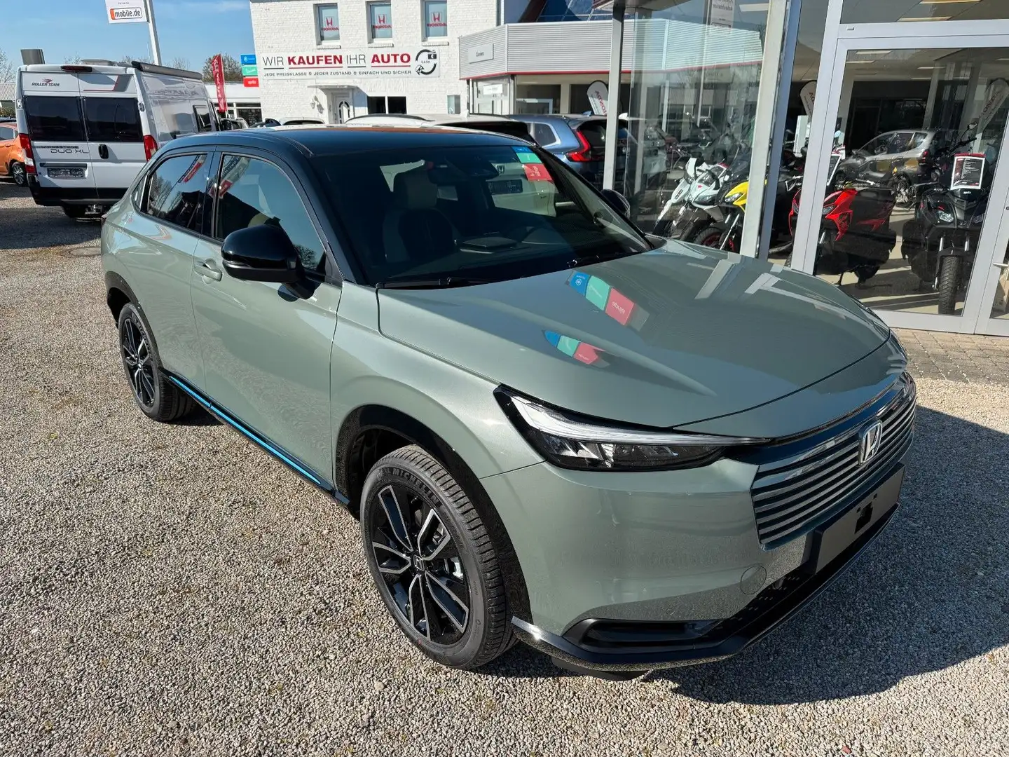 Honda HR-V e:HEV 1.5 Hybrid Advance Style Plus Illumin Зелений - 1