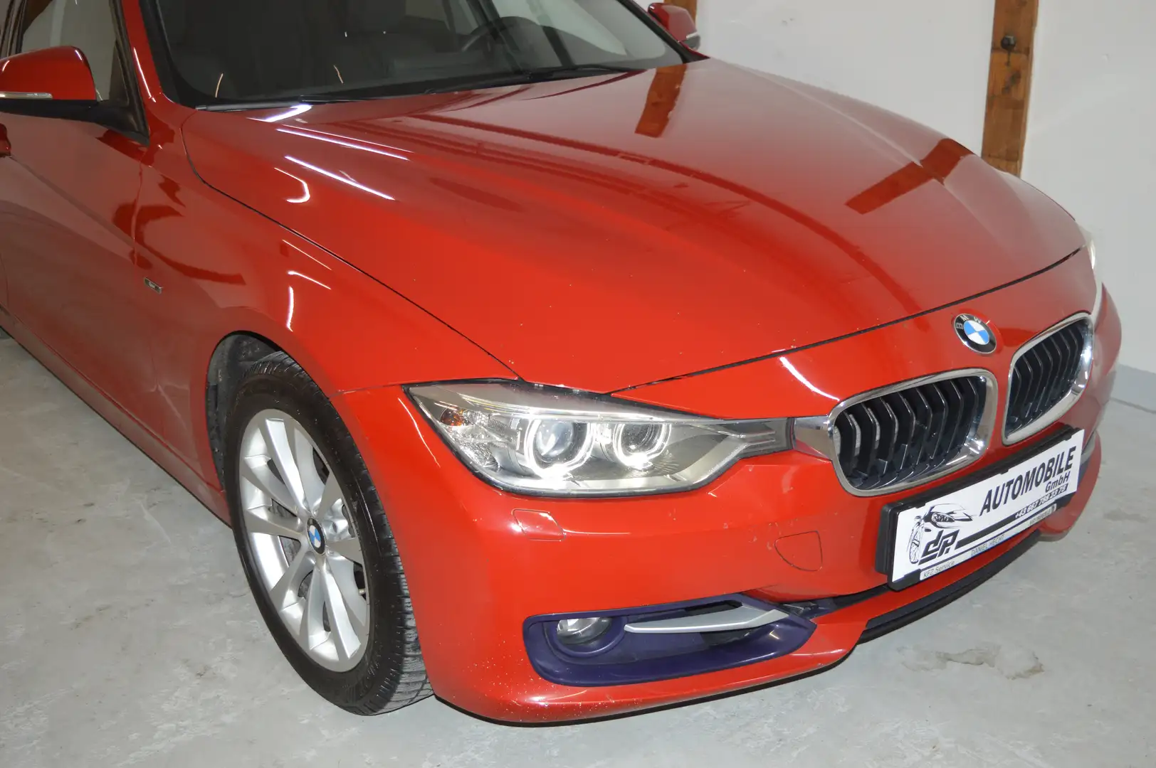 BMW 328 i **2,.Besitz**Xenon**Leder**Pickerl 08/2026** Červená - 2