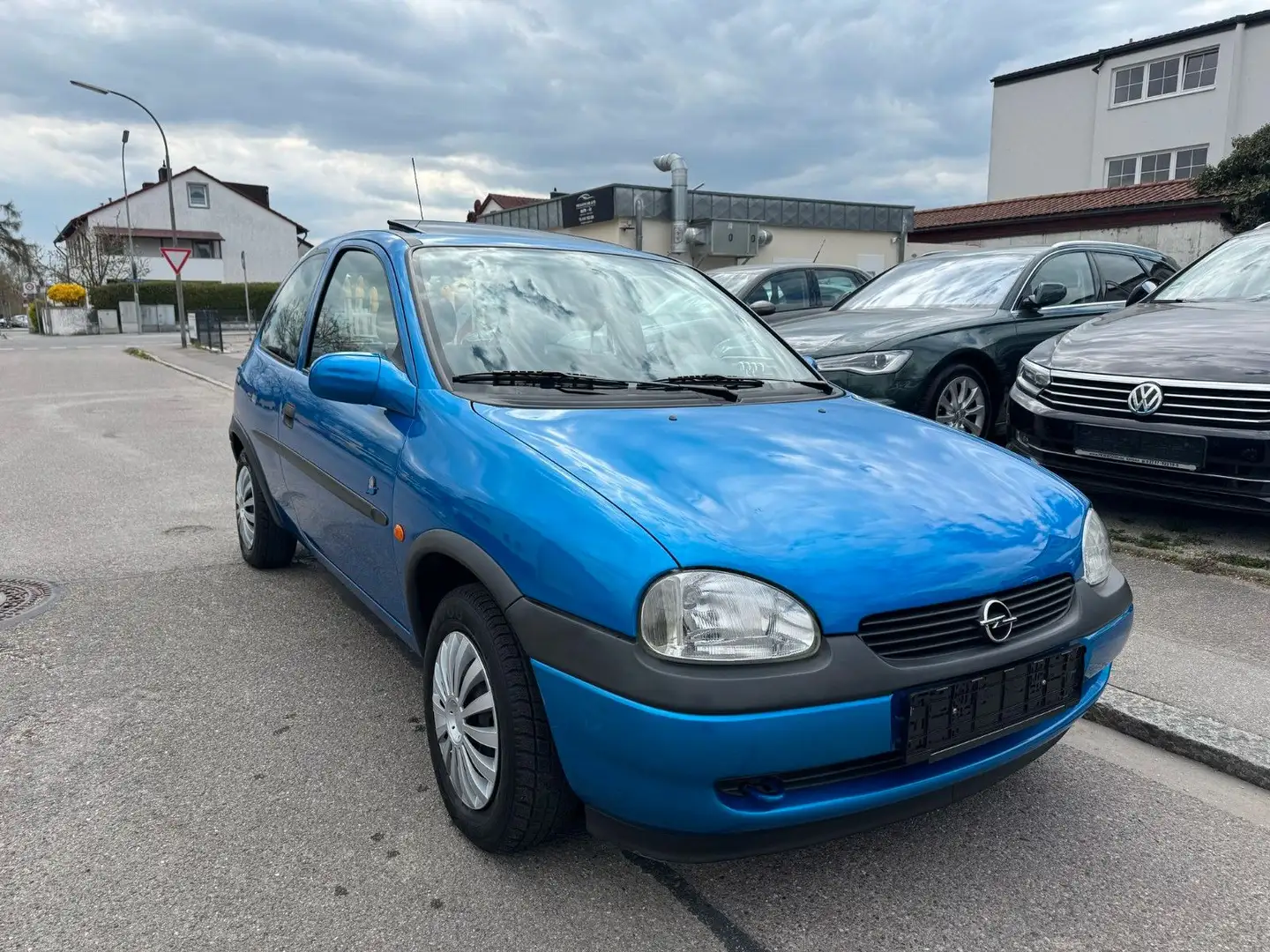 Opel Corsa 1.4 i Schiebedach 37.021KM Tüv Neu 1. Hand Modrá - 1