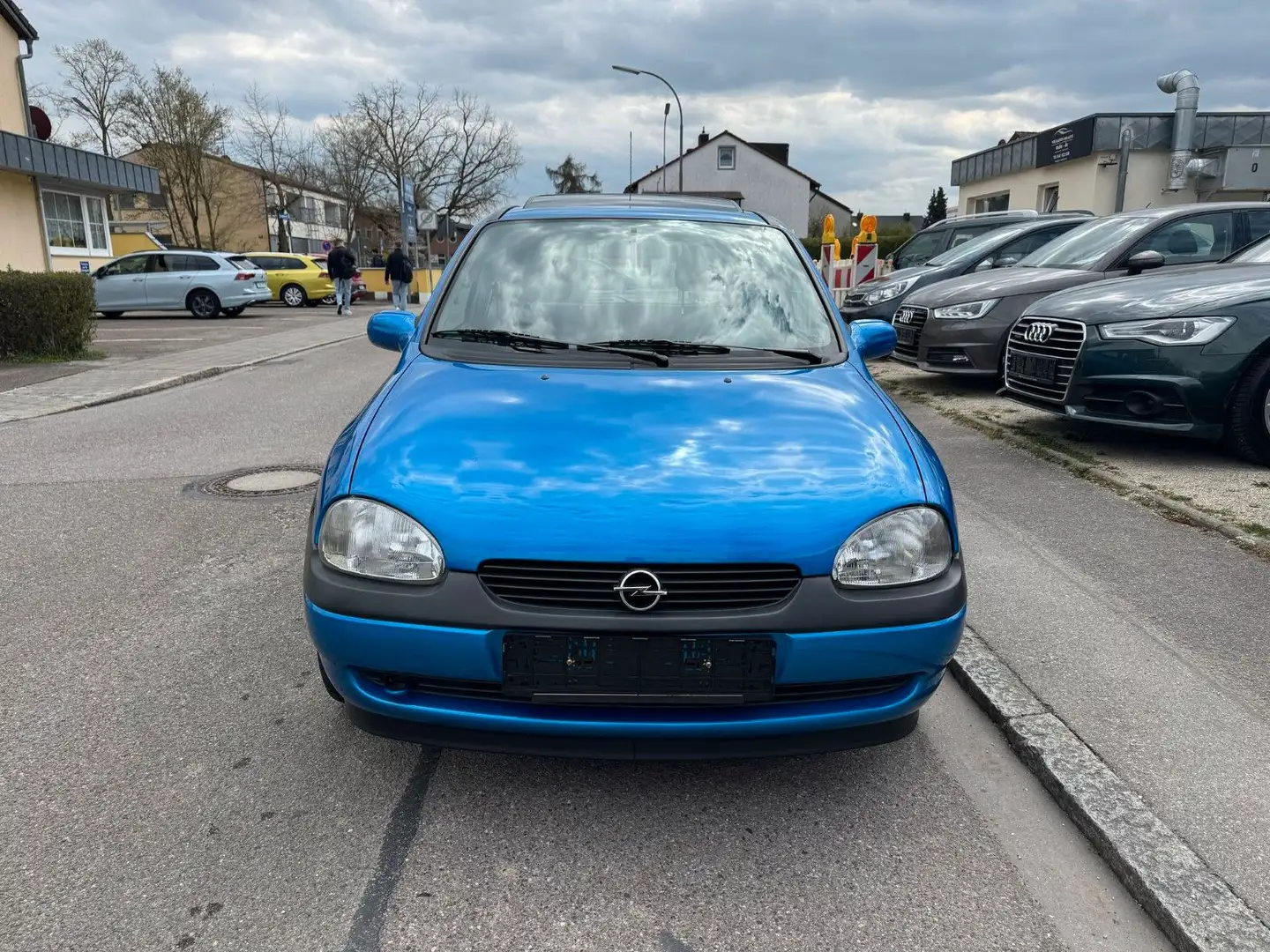 Opel Corsa 1.4 i Schiebedach 37.021KM Tüv Neu 1. Hand Modrá - 2