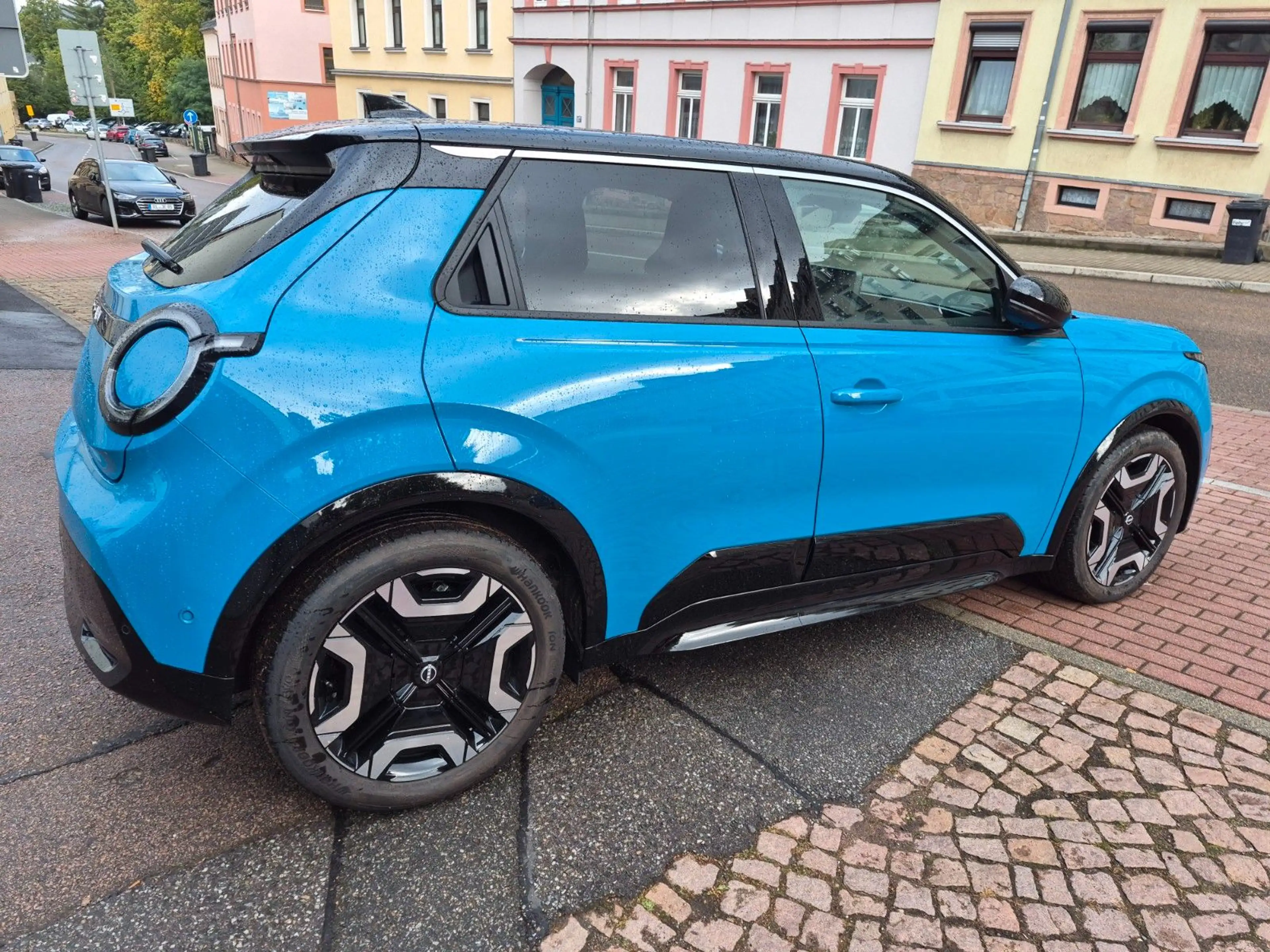 Nissan Micra 52 kWh Evolve — photo 8