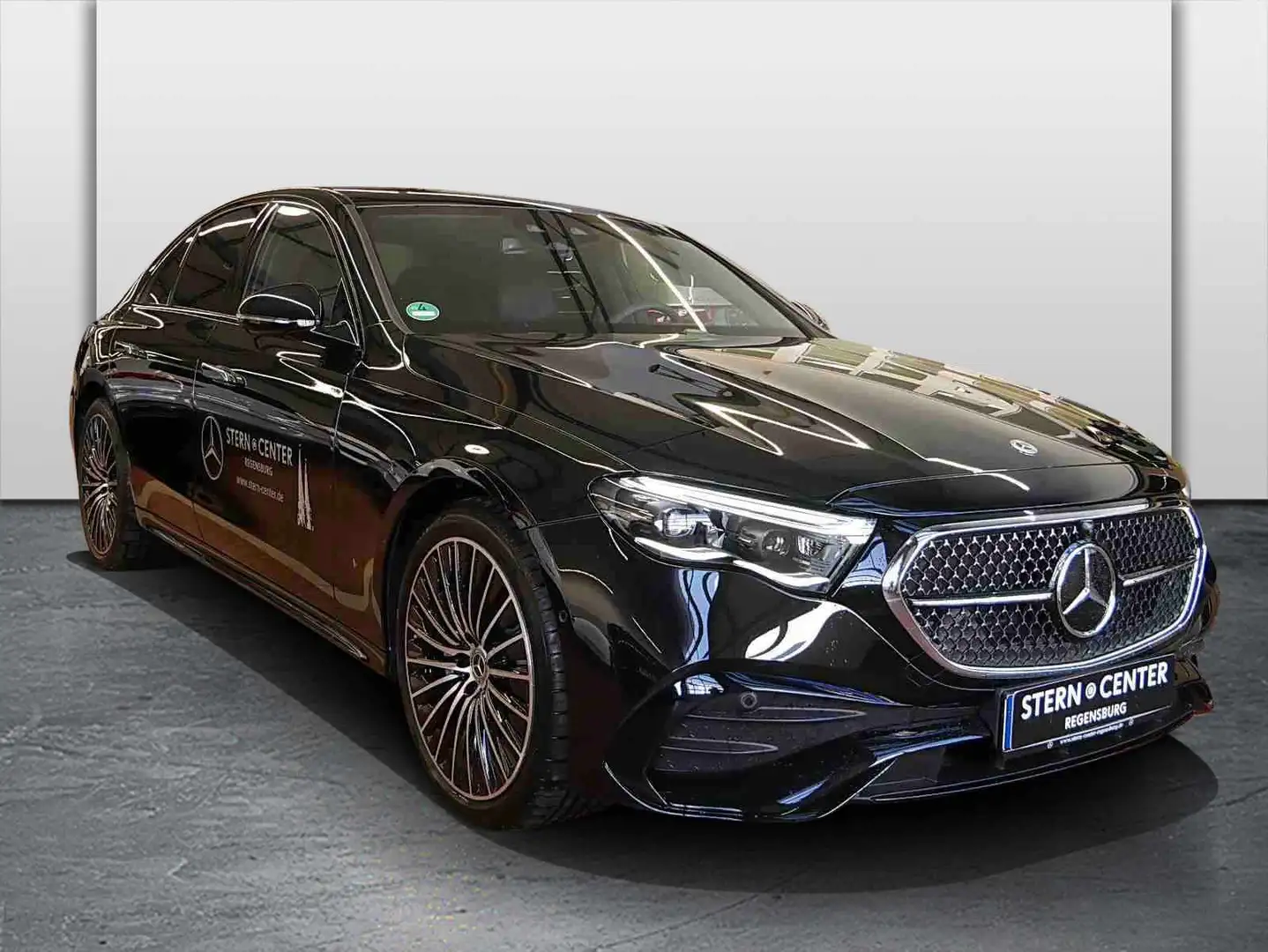 Mercedes-Benz E 450 d 4MATIC Limousine Sitzklima AMG SHD MBUX Schwarz - 2