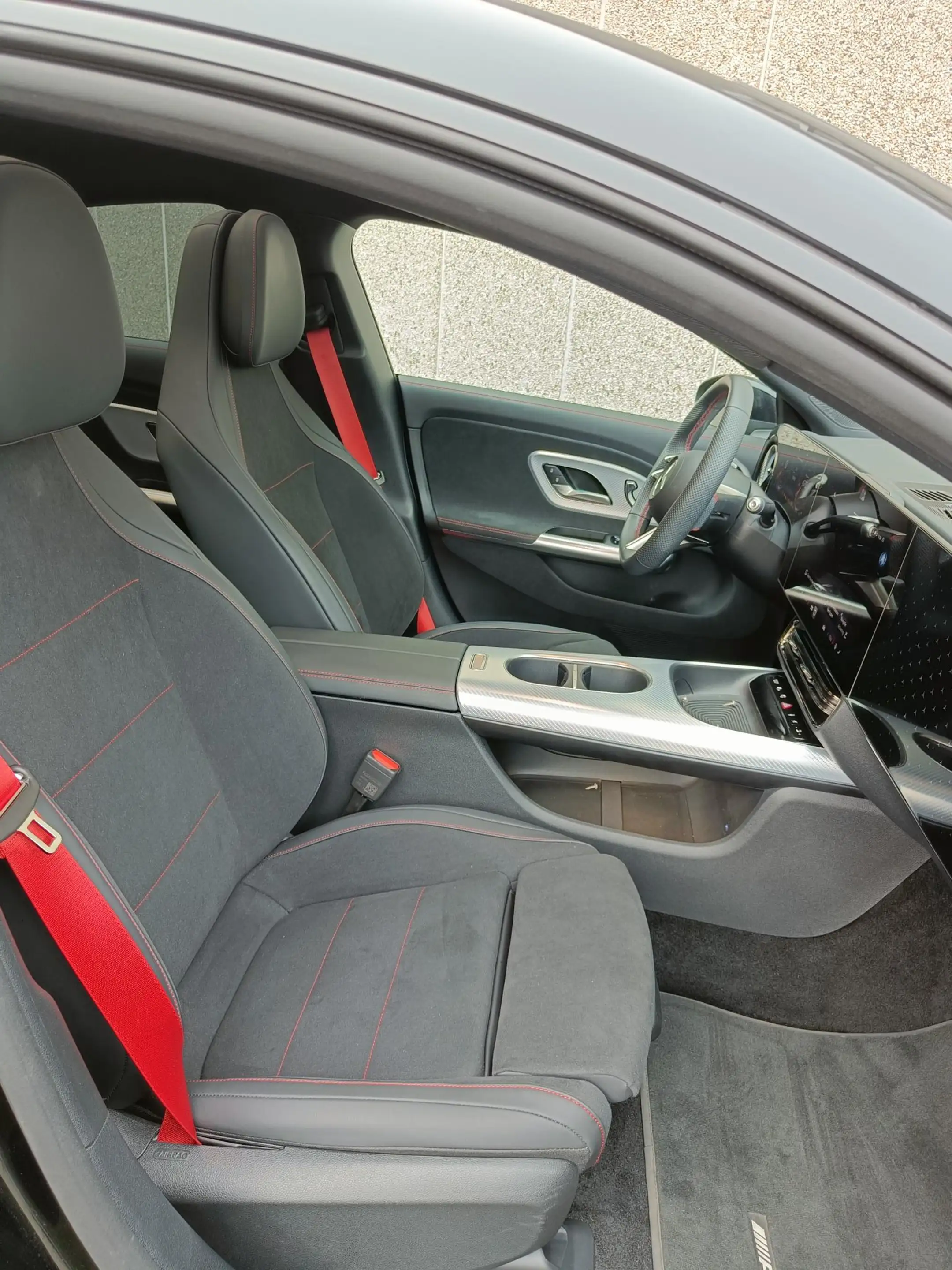 Mercedes-Benz CLA 250 250+ EQ AMG-Line — photo 7