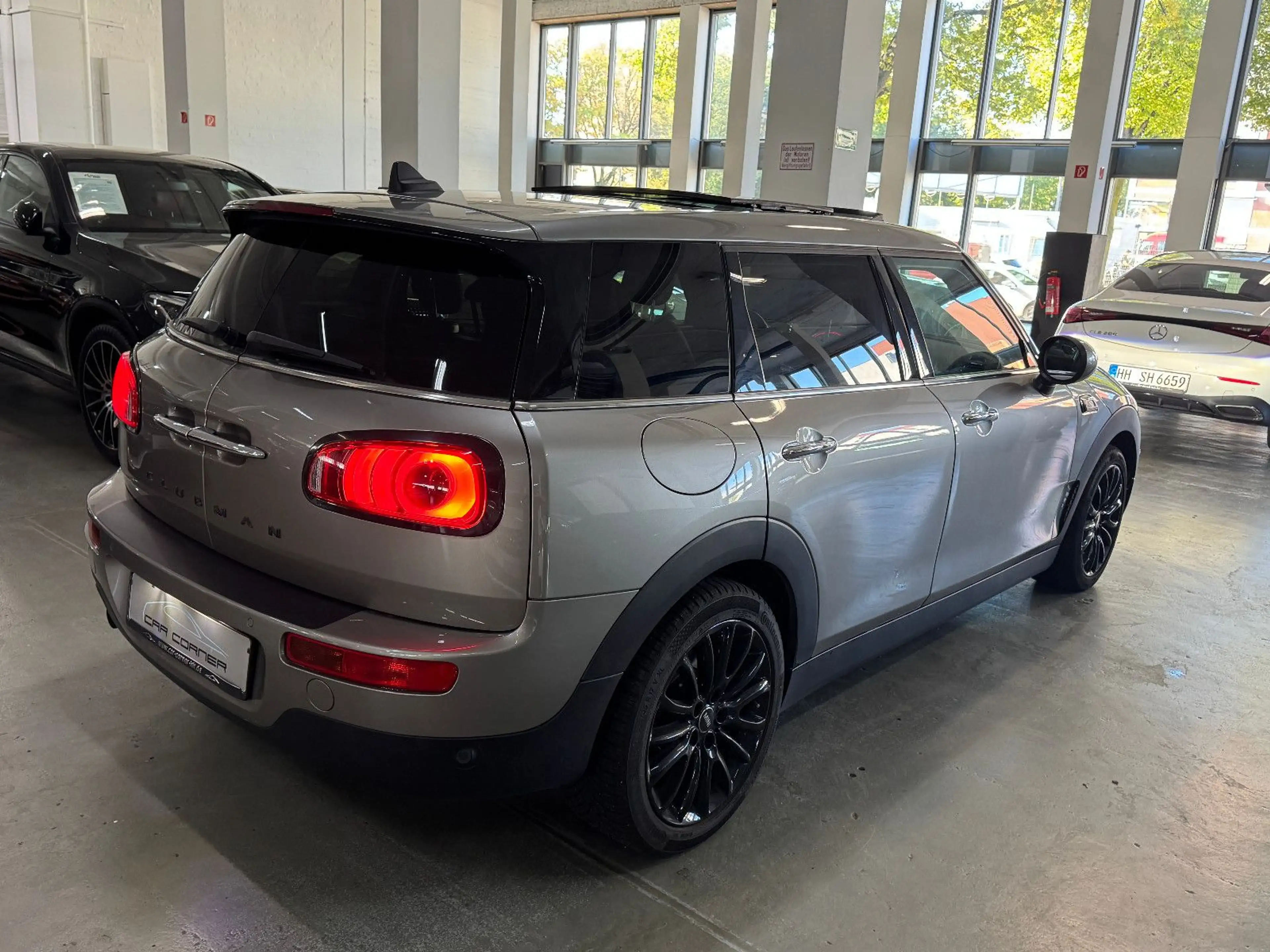 MINI One Clubman ONE CLUBMAN AUTOMATIK SPORTPAKET BLACK STYLE LED — photo 5