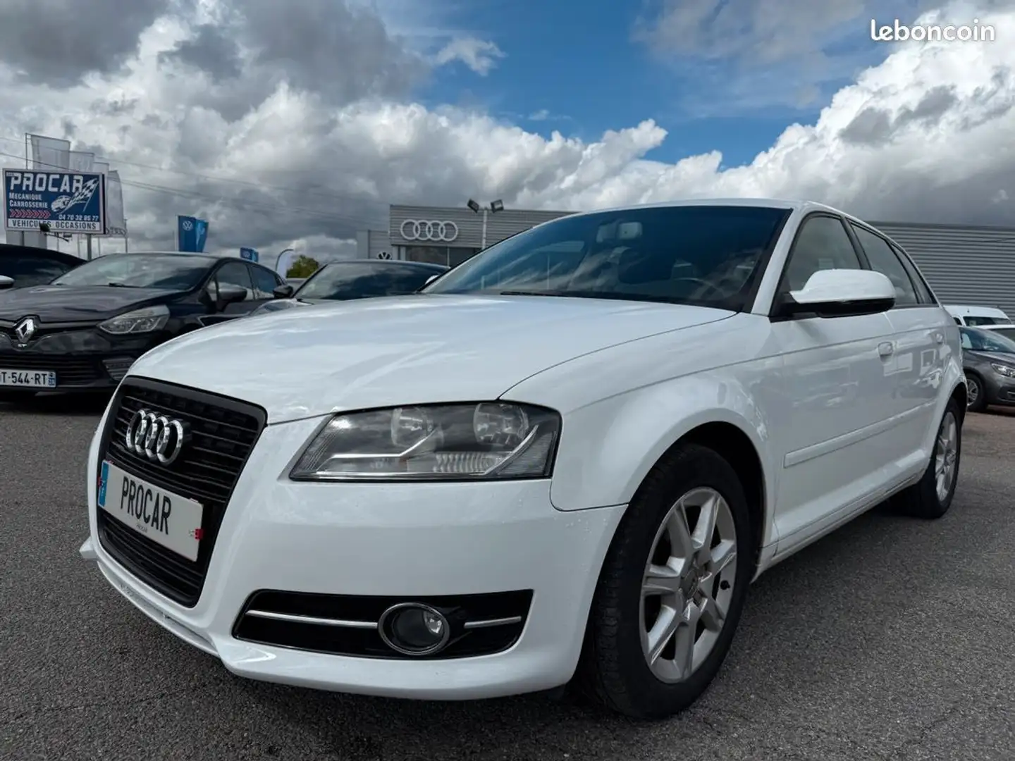 Audi A3 1.8 TFSI 160 AMBIENTE 1ère MAIN Bianco - 1
