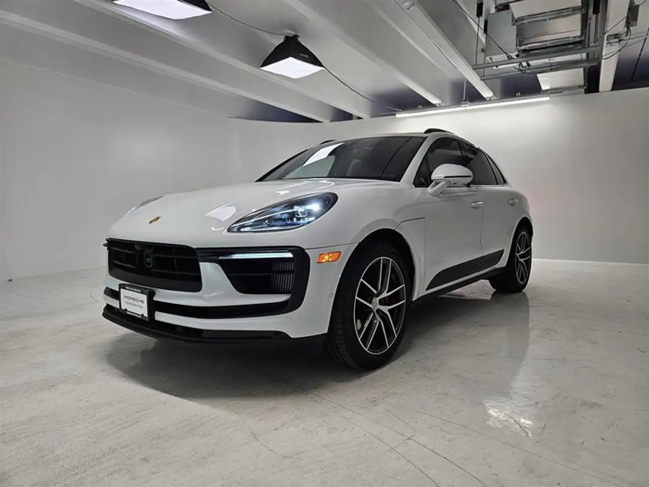 2023 Porsche Macan