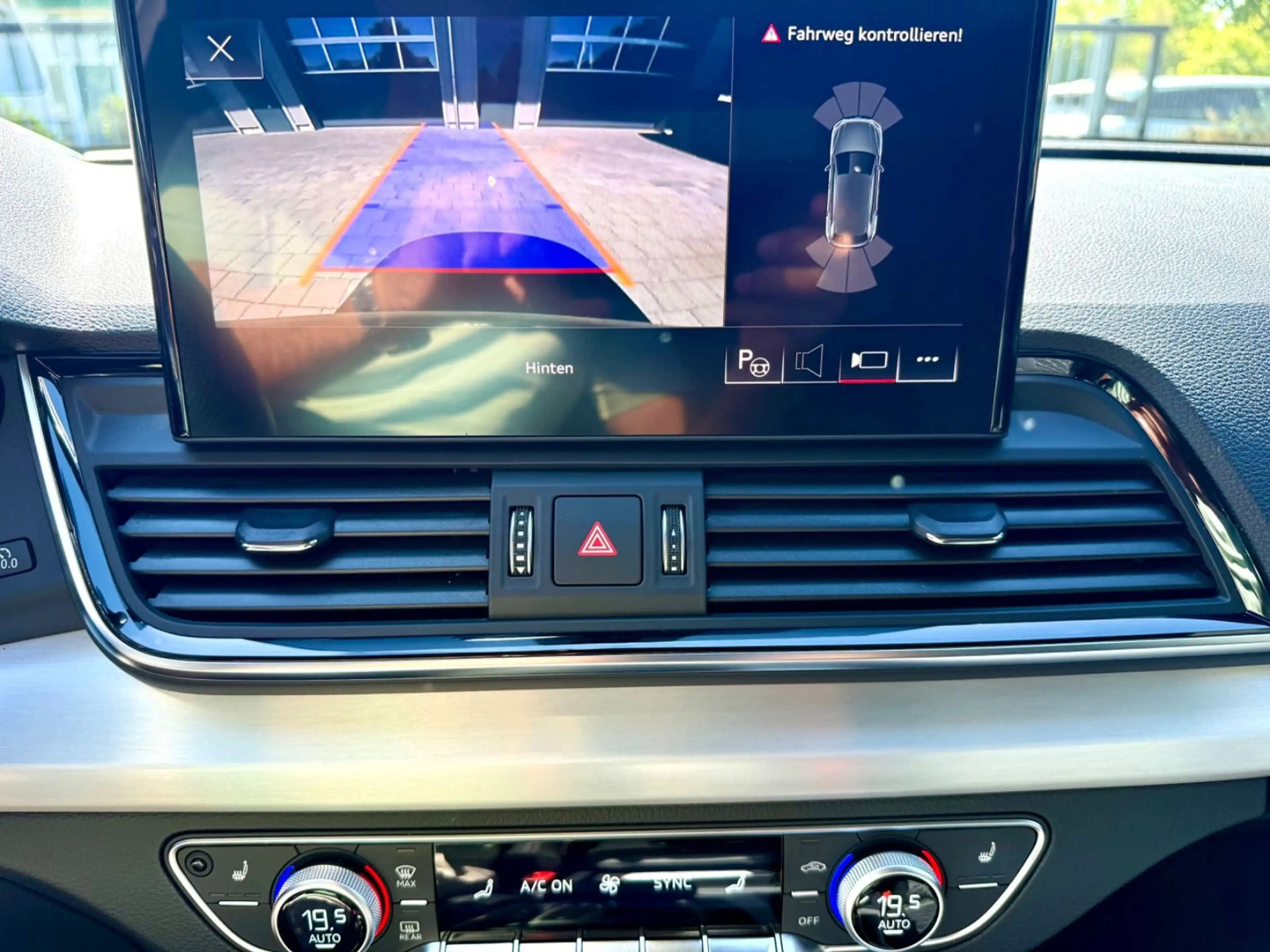 Audi SQ5 3.0 TDI Luft/Martix/Pano/Head-Up/B&O/21/Mass — photo 13