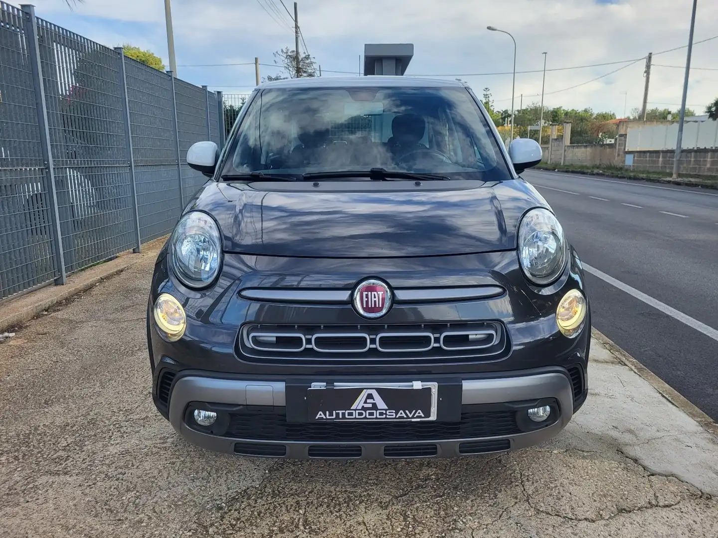 Fiat 500L 1600 MTJ 120 CV CROSS..... Gris - 2