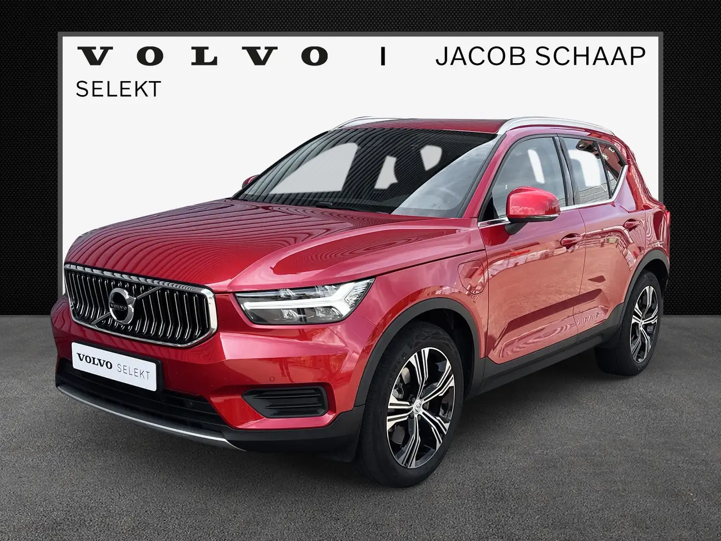 Volvo XC40 1.5 T4 Recharge Inscription Expression / achteruit Oranje - 1