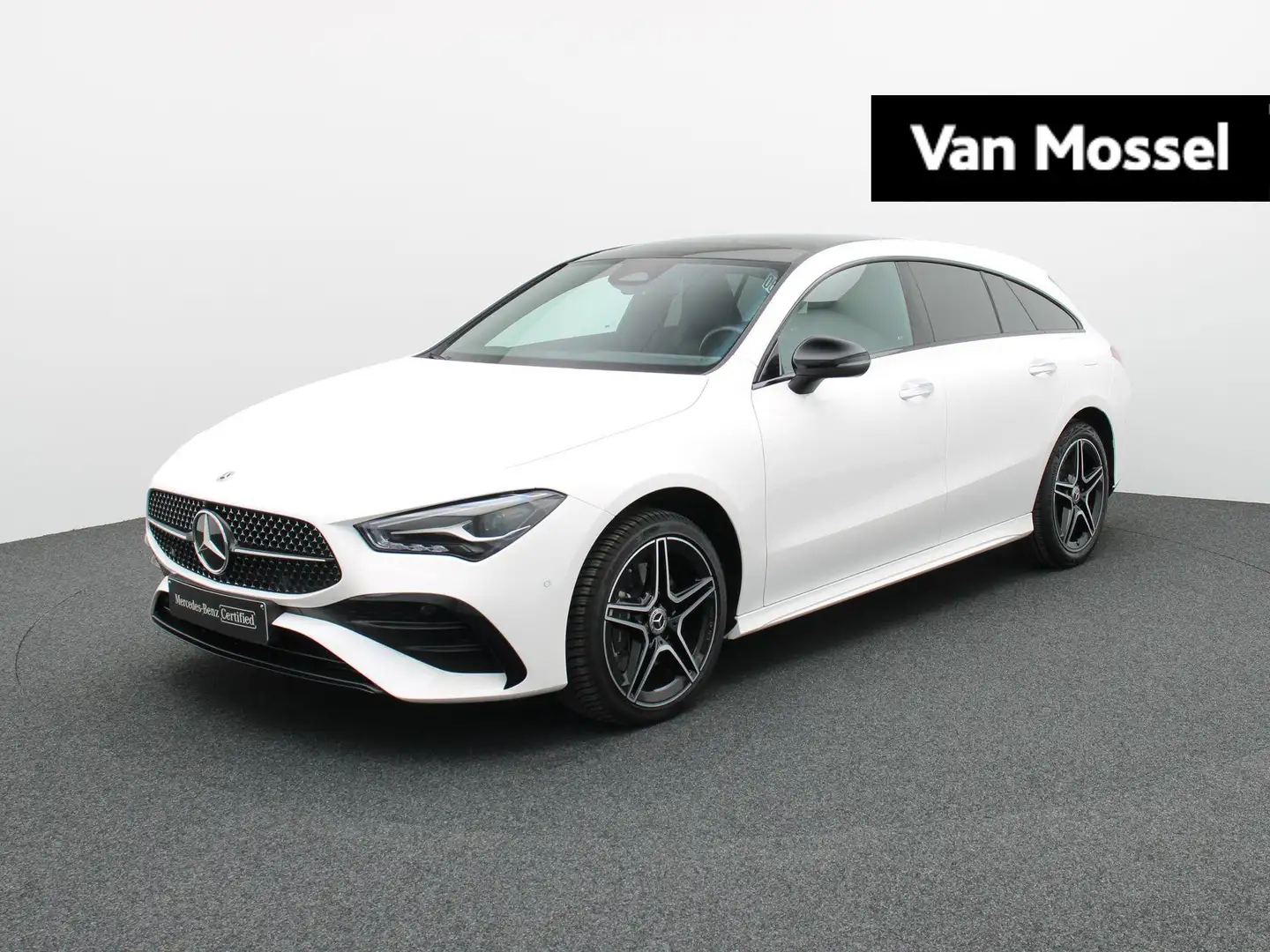 Mercedes-Benz CLA 250 e AMG Line Shooting Brake + PANORAMISCH DAK + TREK Blanc - 1