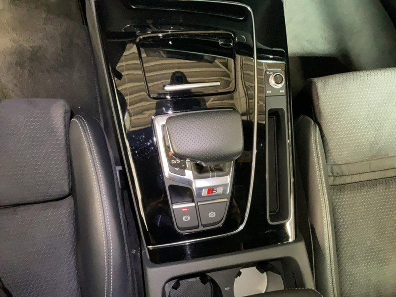 Audi SQ5 3.0 TDI quattro Alu LED Pano Kamera Navi Sitzh. — photo 15
