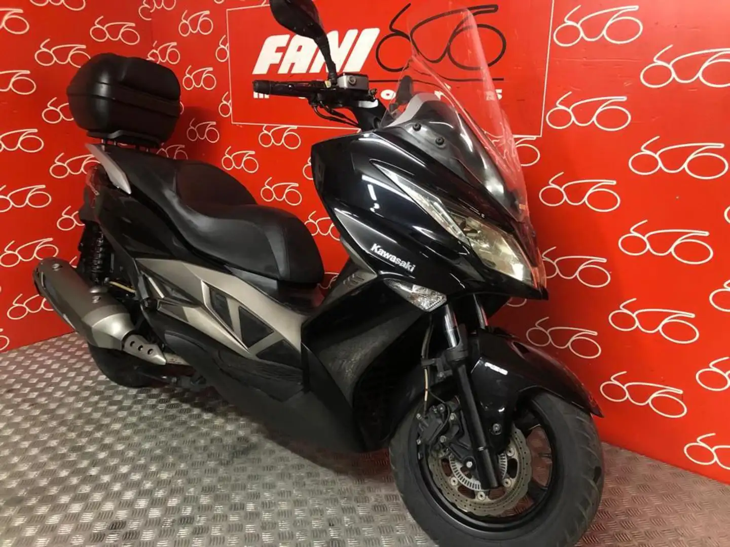 Kawasaki J 300 2014 Nero - 2