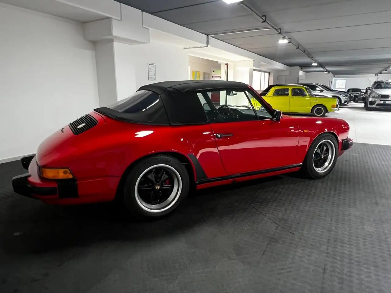 Porsche 911 3.2L - 231 TYPE G Carrera, foto 6