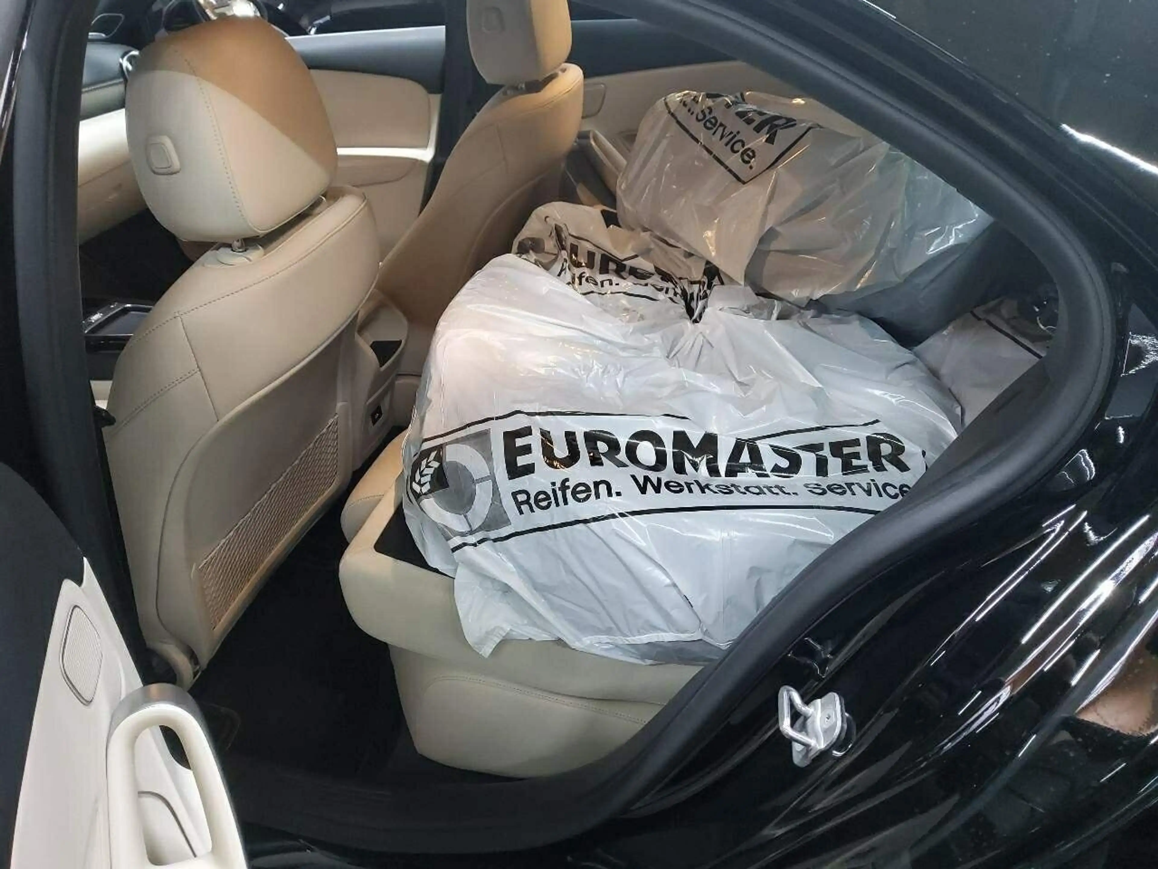 Mercedes-Benz A 180 d Lim. Progressive Burmester El.Heckkl. Key — photo 10