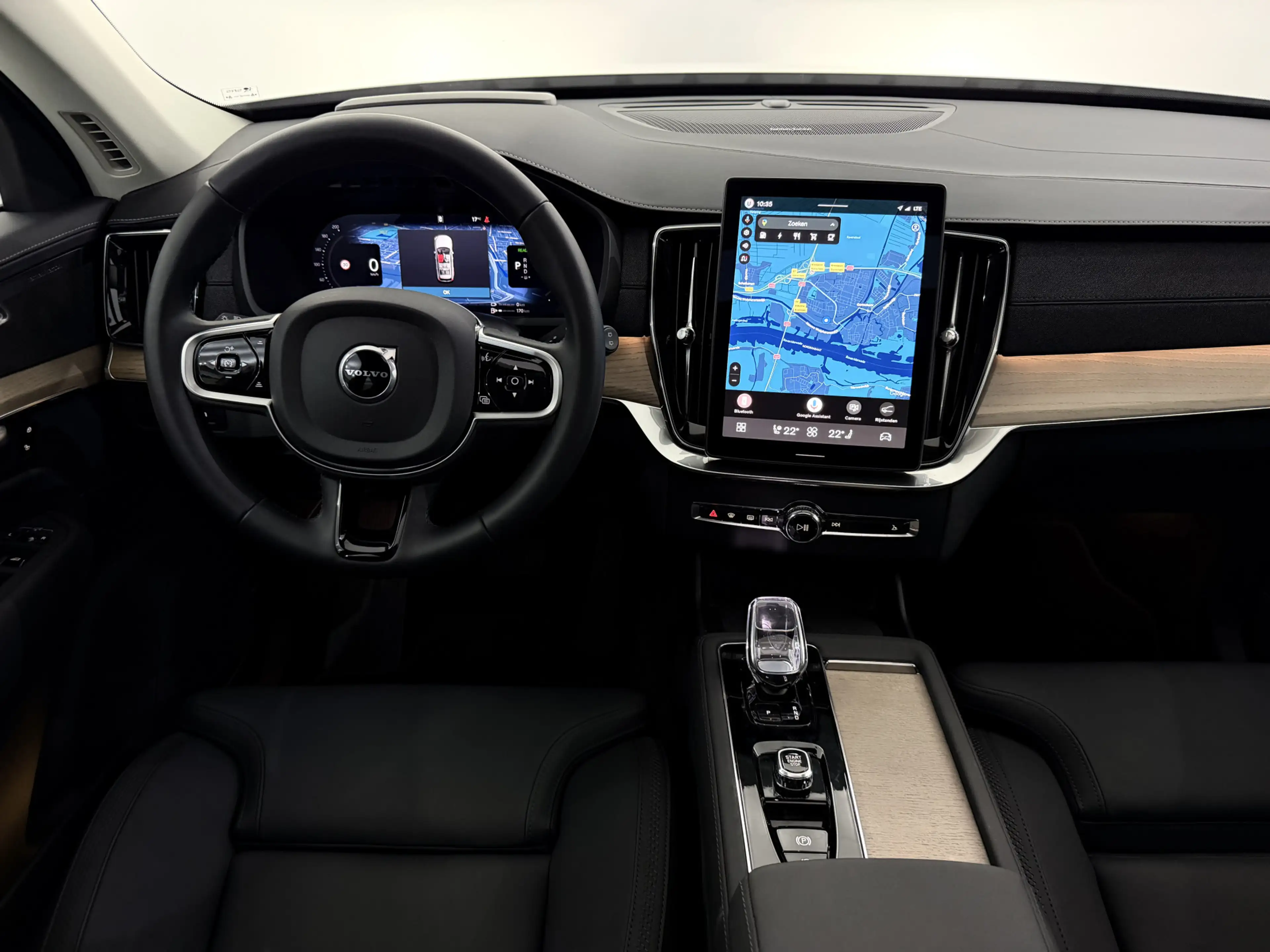 Volvo XC90 2.0 T8 Plug-in hybrid AWD Plus Dark Facelift 7P Pa — photo 13