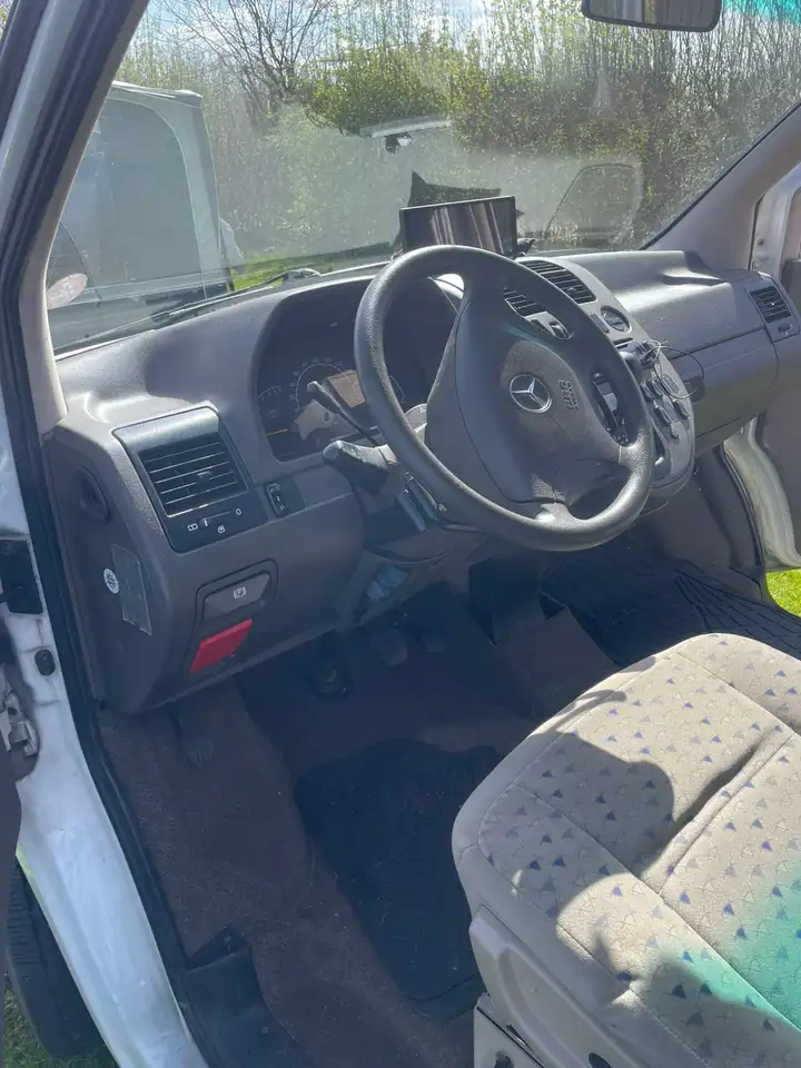 Mercedes-Benz V 200 undefined, foto 3