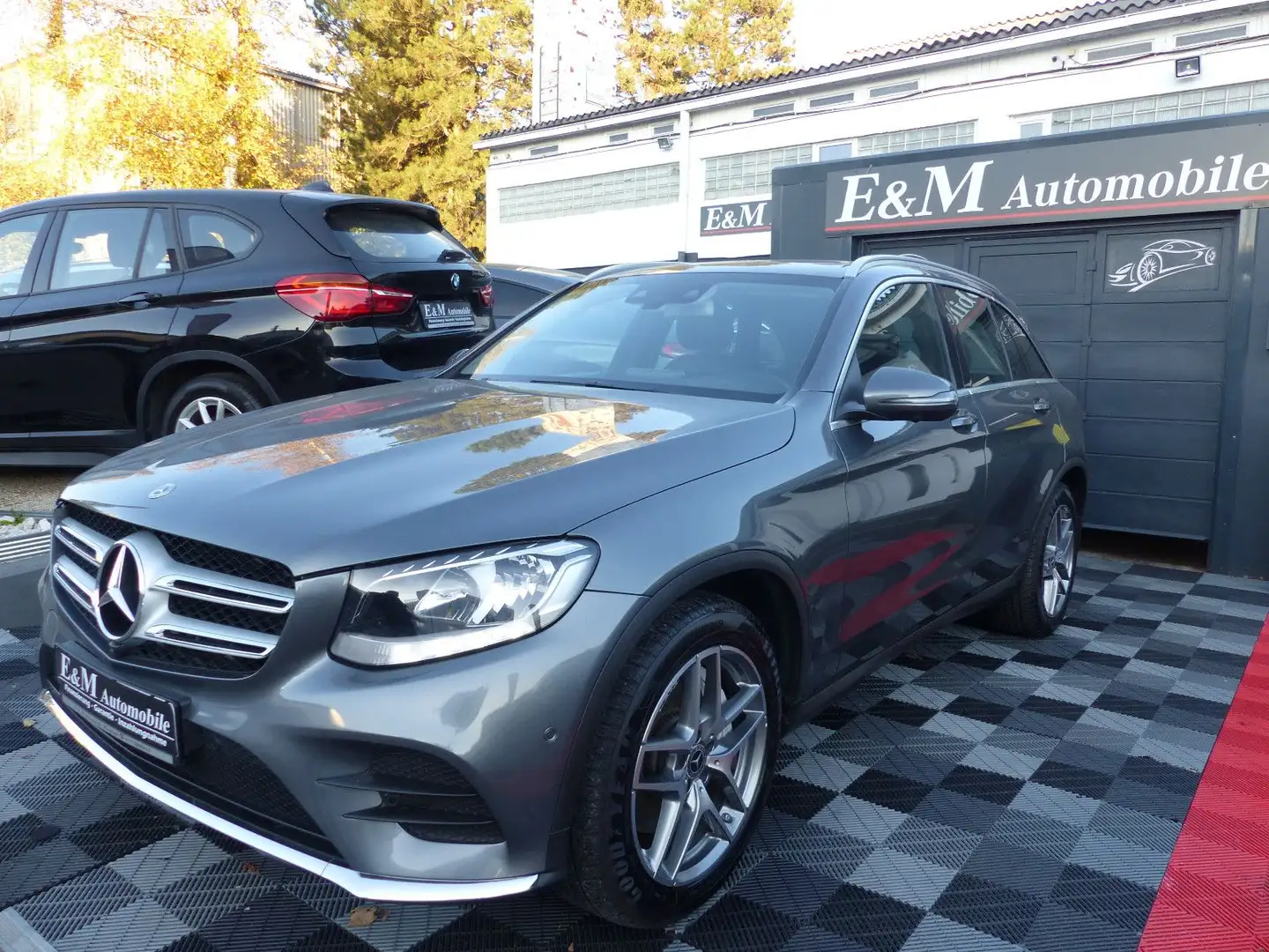 Mercedes-Benz GLC 250 d 4Matic*AMG LINE*360°KAMERA*PANO*NAVI* Gris - 1