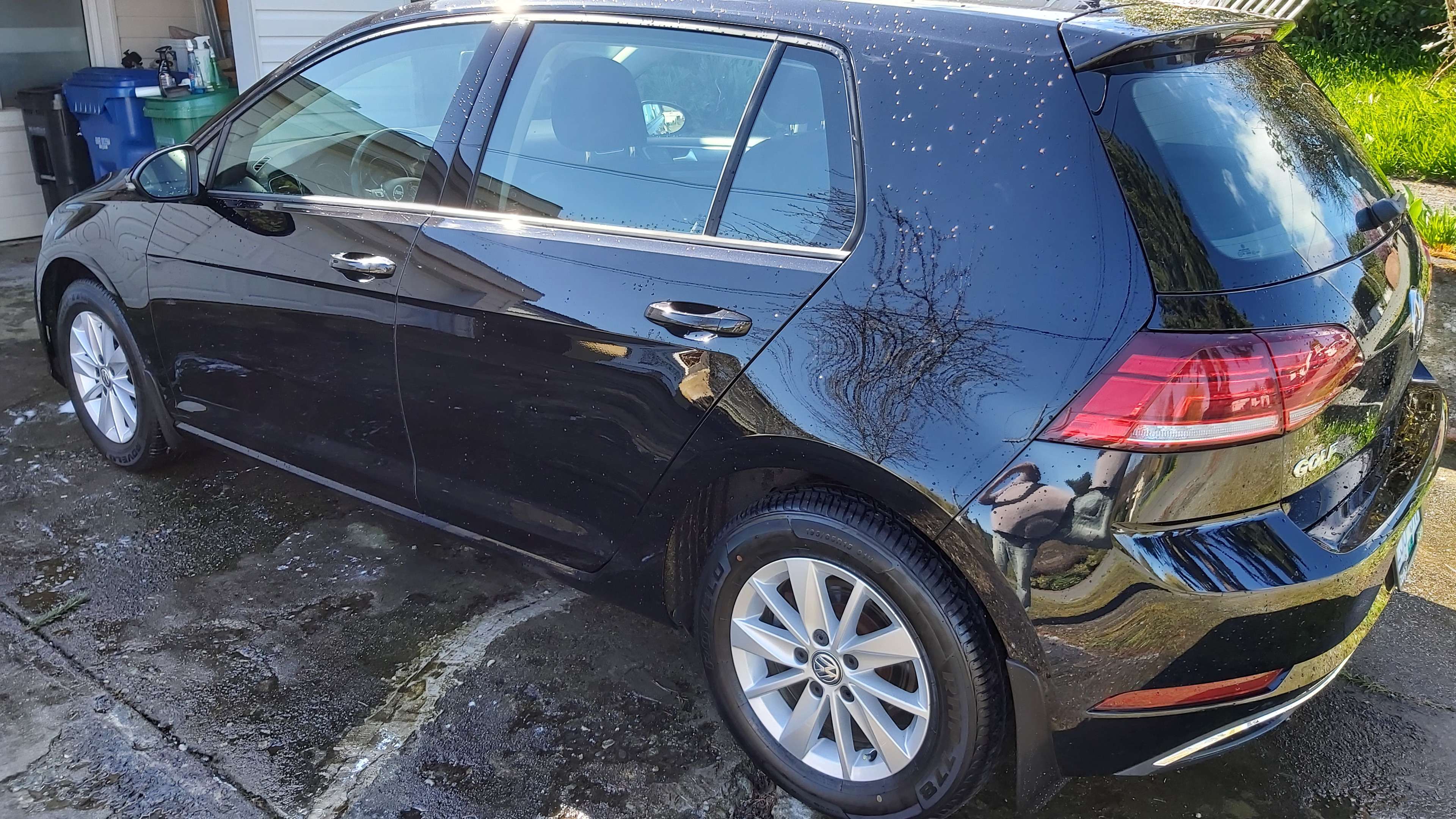 2018 Volkswagen Golf Trendline 5-door Manual alt 4