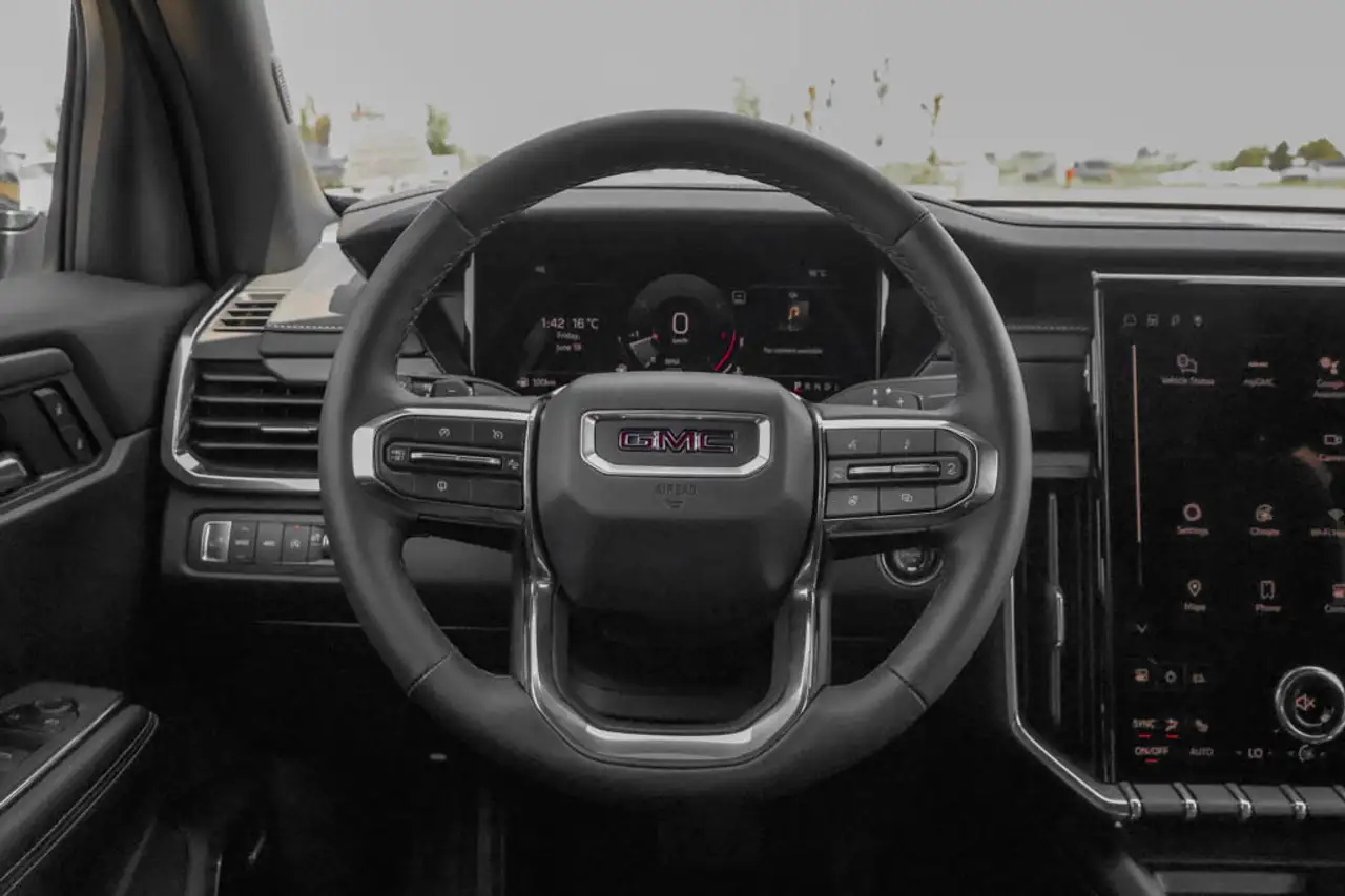 GMC Acadia снимка GMC Acadia