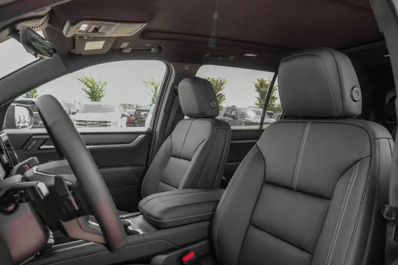 GMC Acadia снимка GMC Acadia
