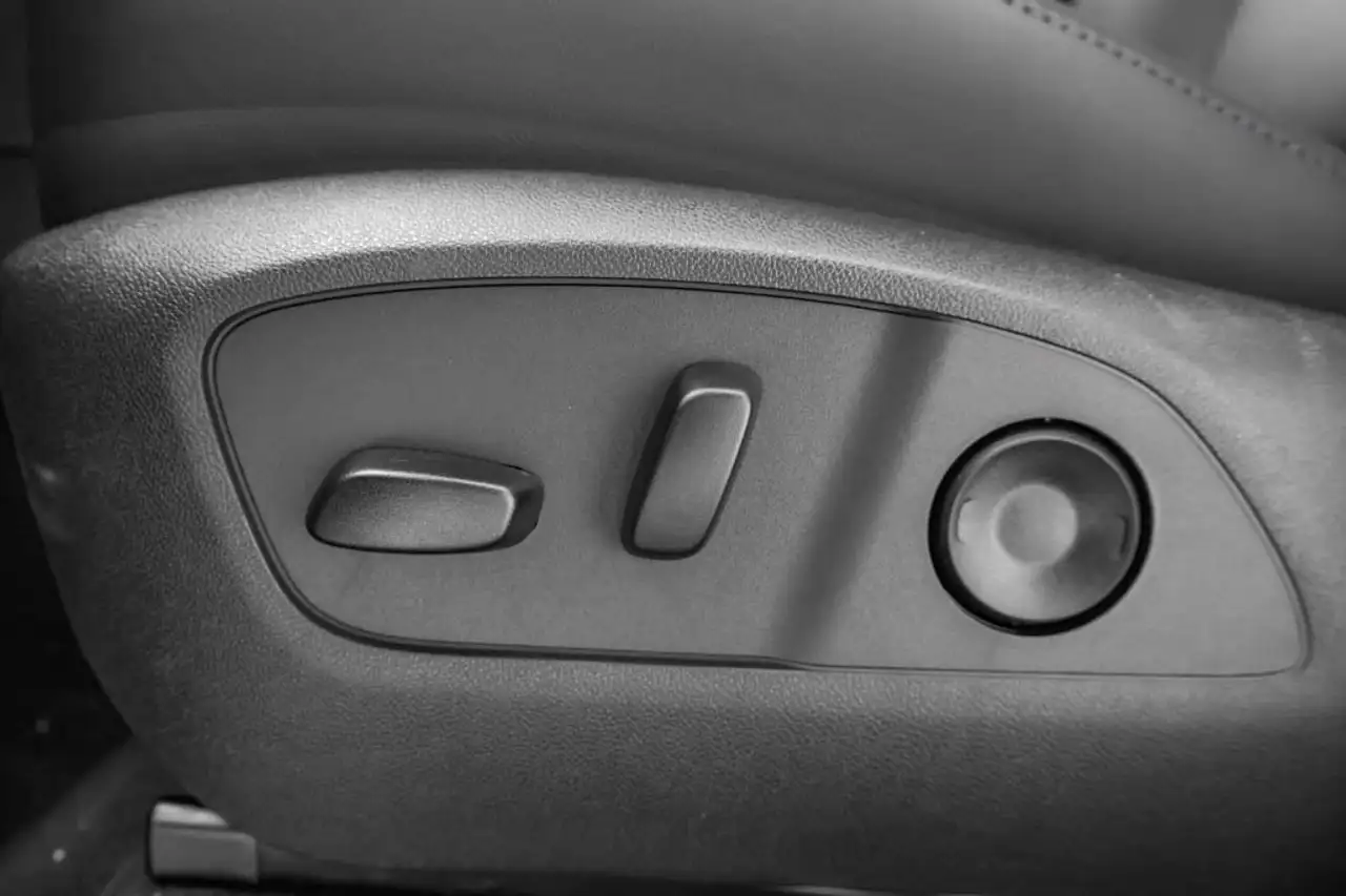 GMC Acadia снимка GMC Acadia