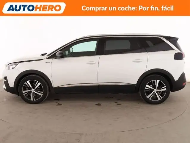 Peugeot 5008 view 3