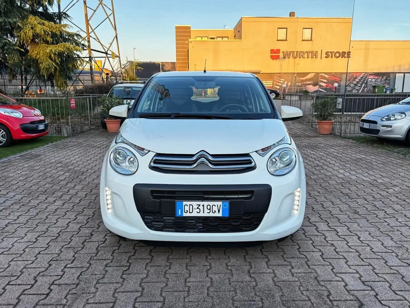 Citroen C1 C1 VTi 72 S&S 5 porte Shine Bianco - 2