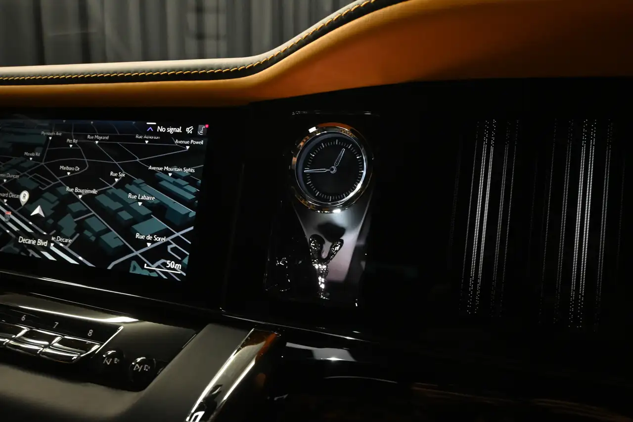Rolls-Royce Cullinan снимка Rolls-Royce Cullinan