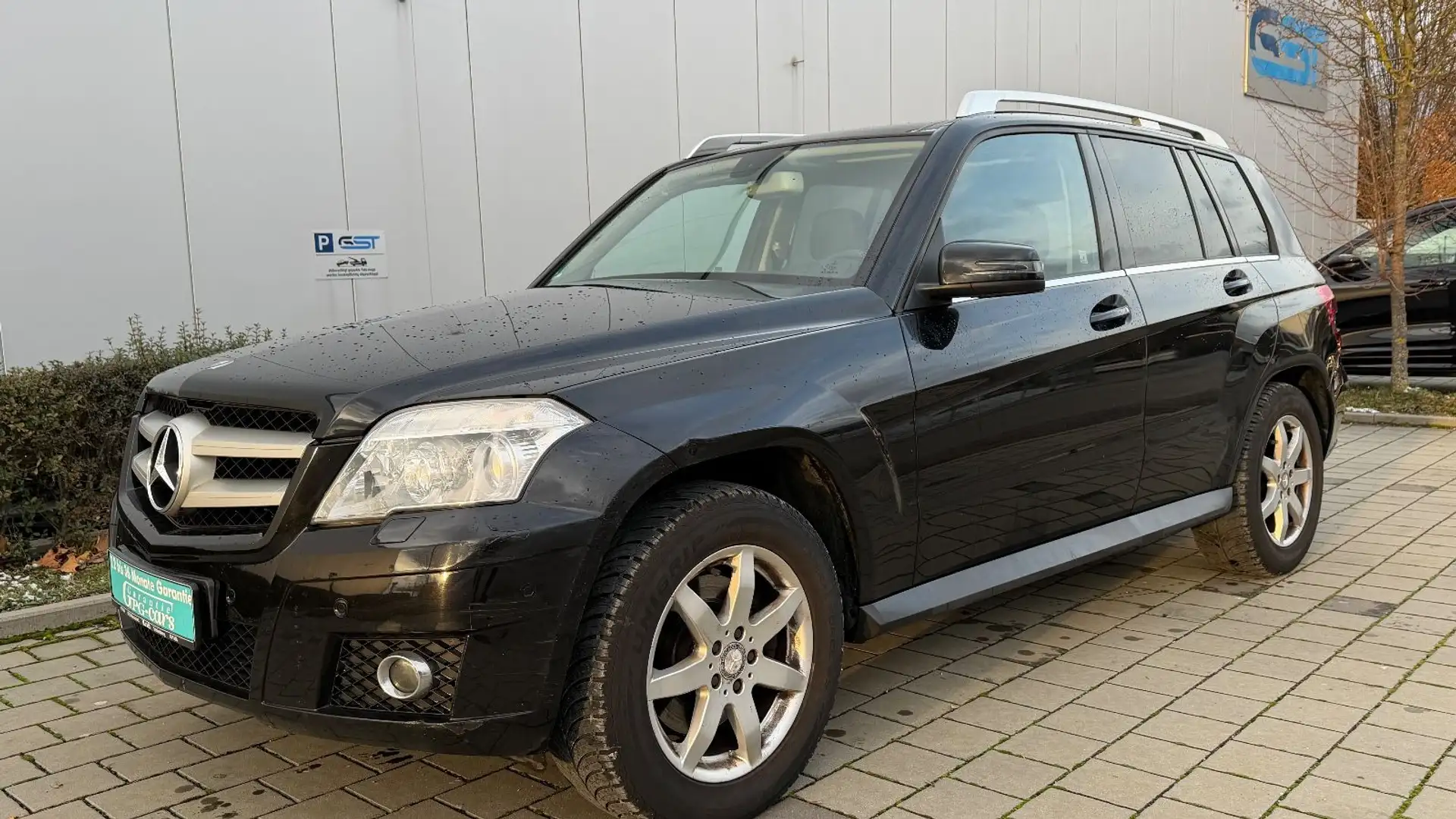 Mercedes-Benz GLK 350 CDI 4MATIC-Navi-PANO-AHK-TÜV -Garantie. Noir - 1