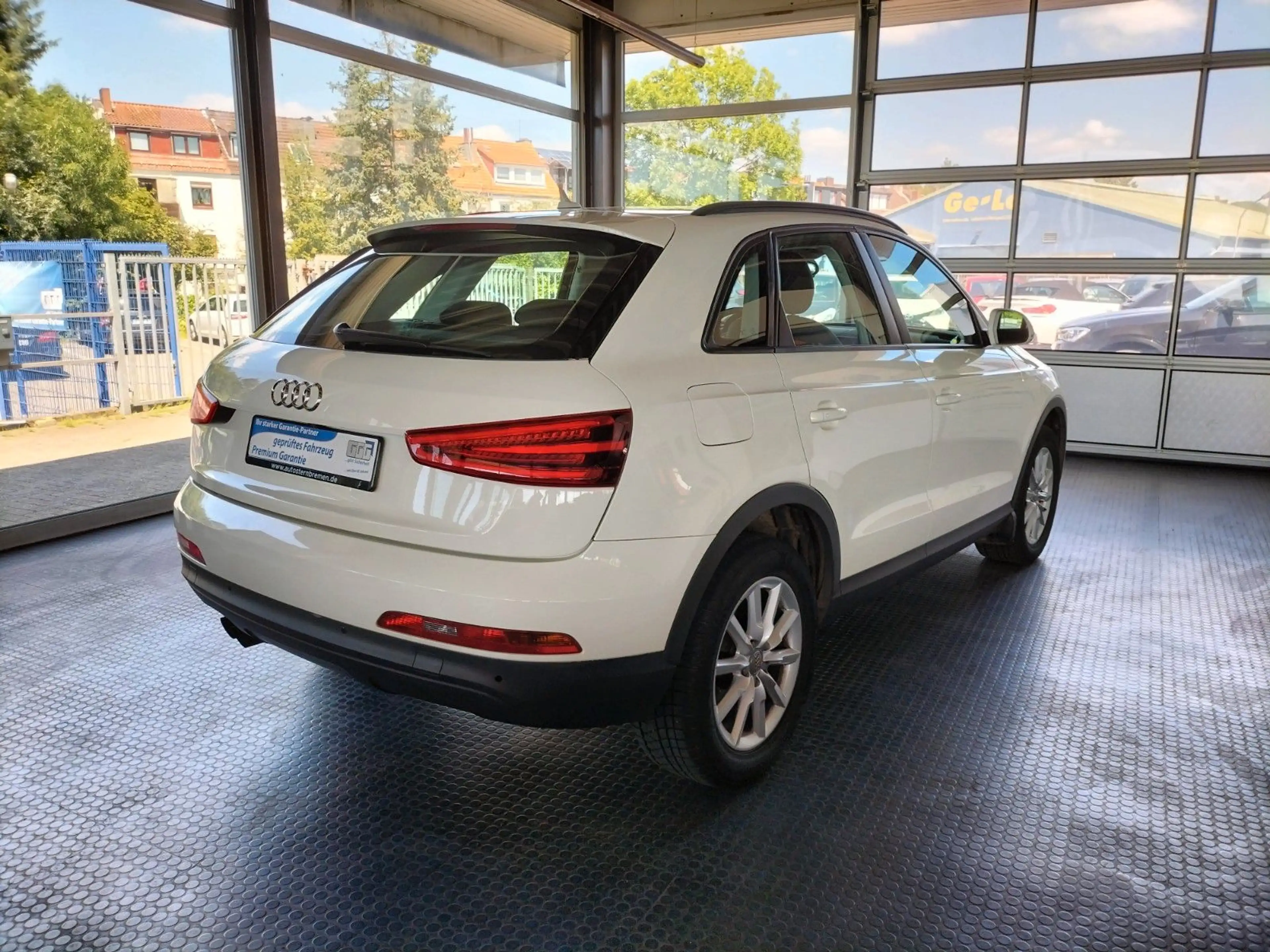Audi Q3 2.0 TDI quattro * Tempomat* Kamera * S Tronic — photo 7
