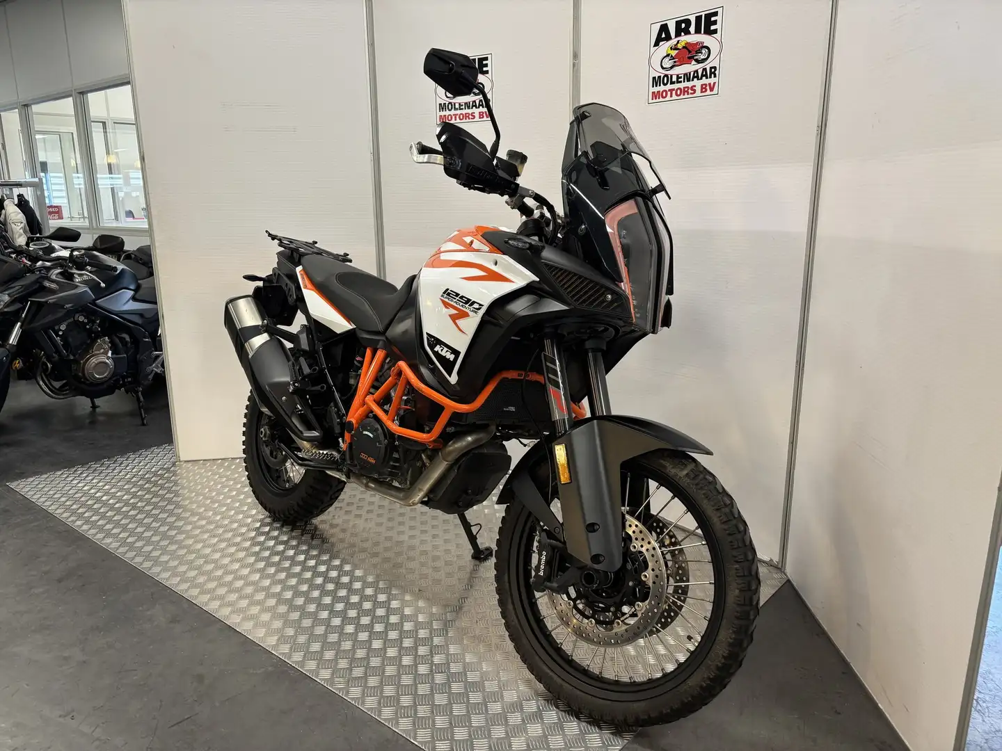 KTM 1290 Super Adventure R Oranje - 2